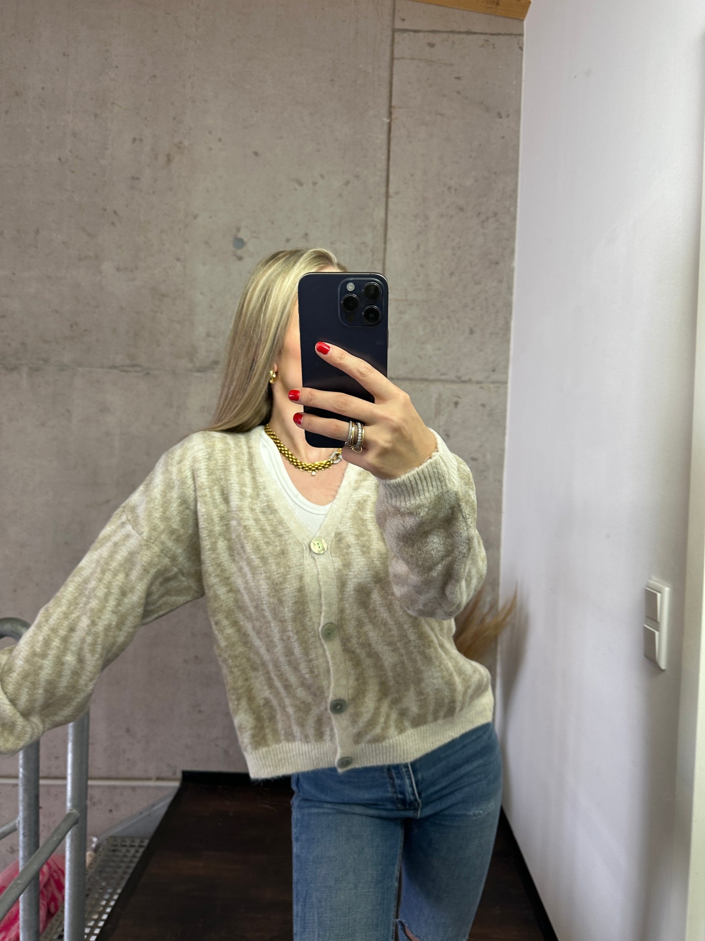 Zebra Cardigan Creme Beige