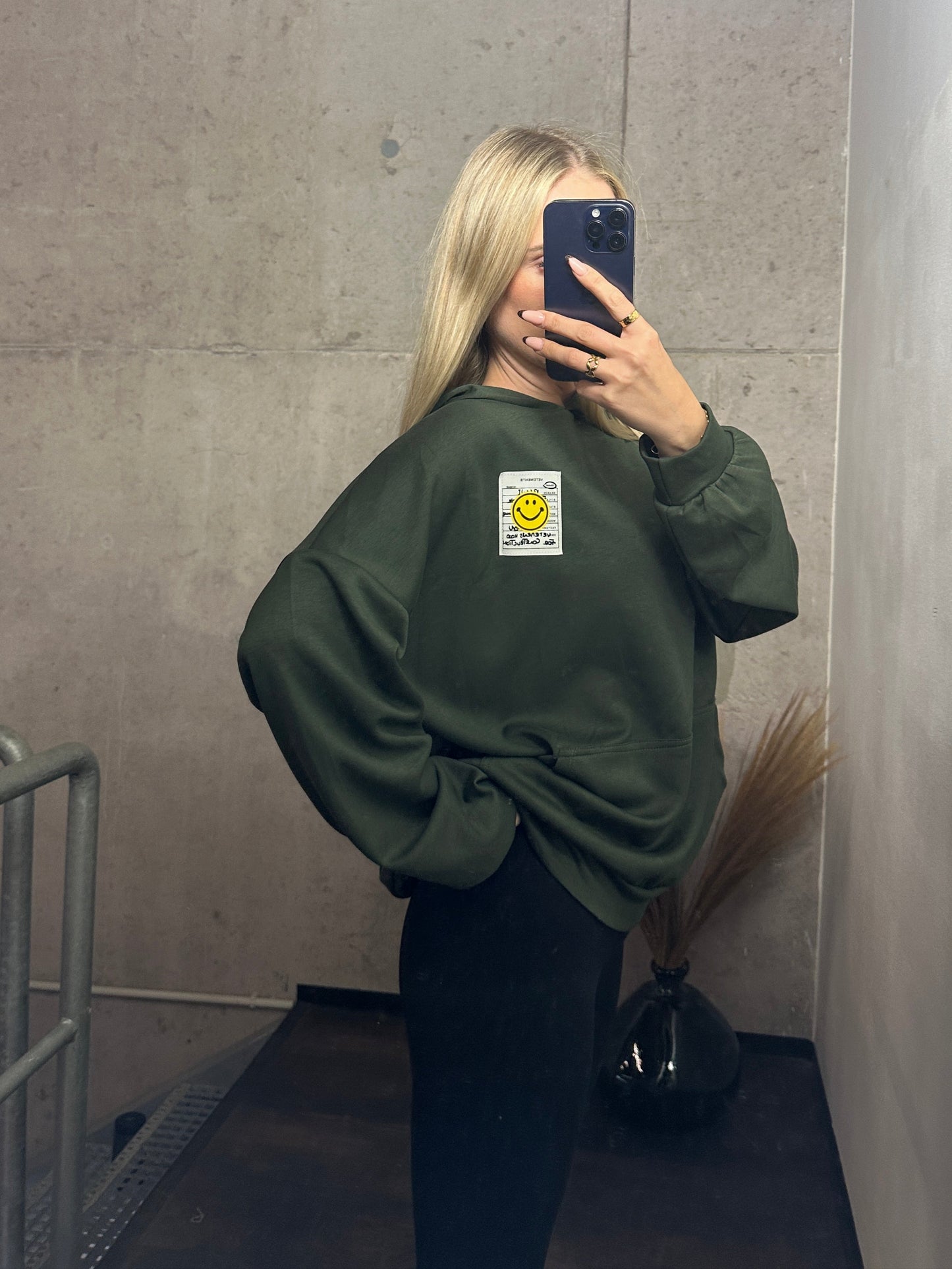 Smiley Hoodie Khaki