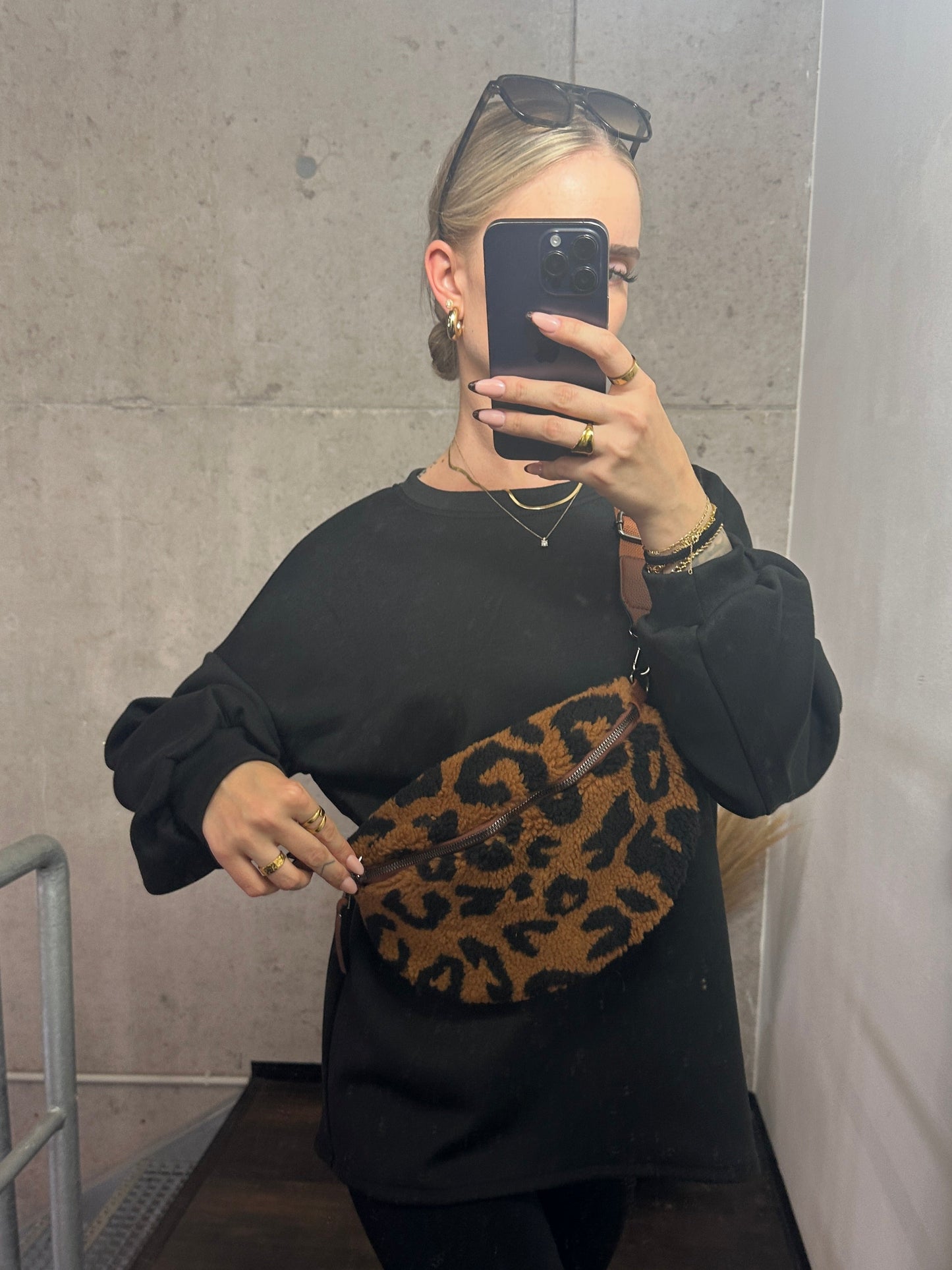 Leo Tasche Braun