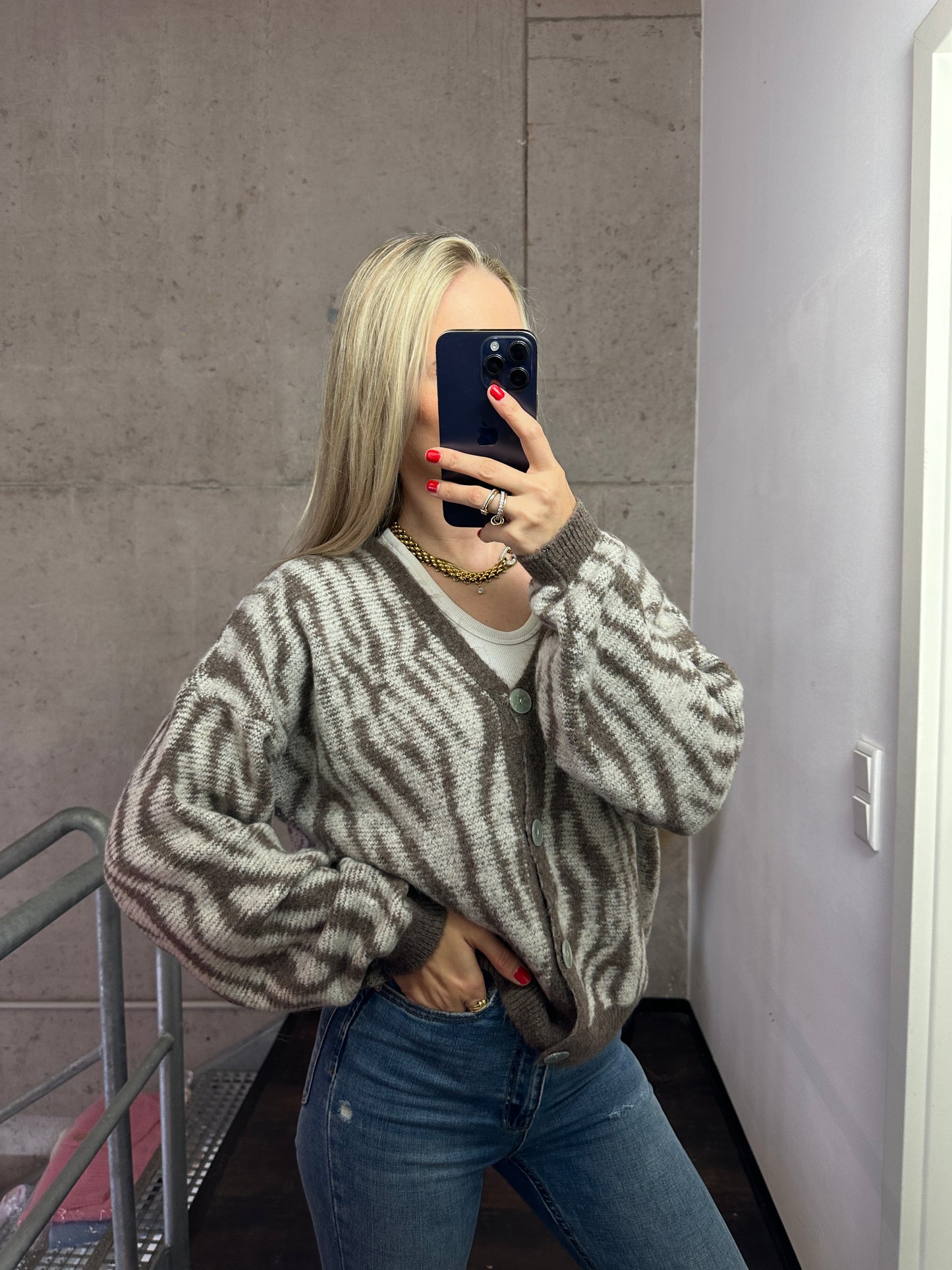 Zebra Cardigan Taupe Beige