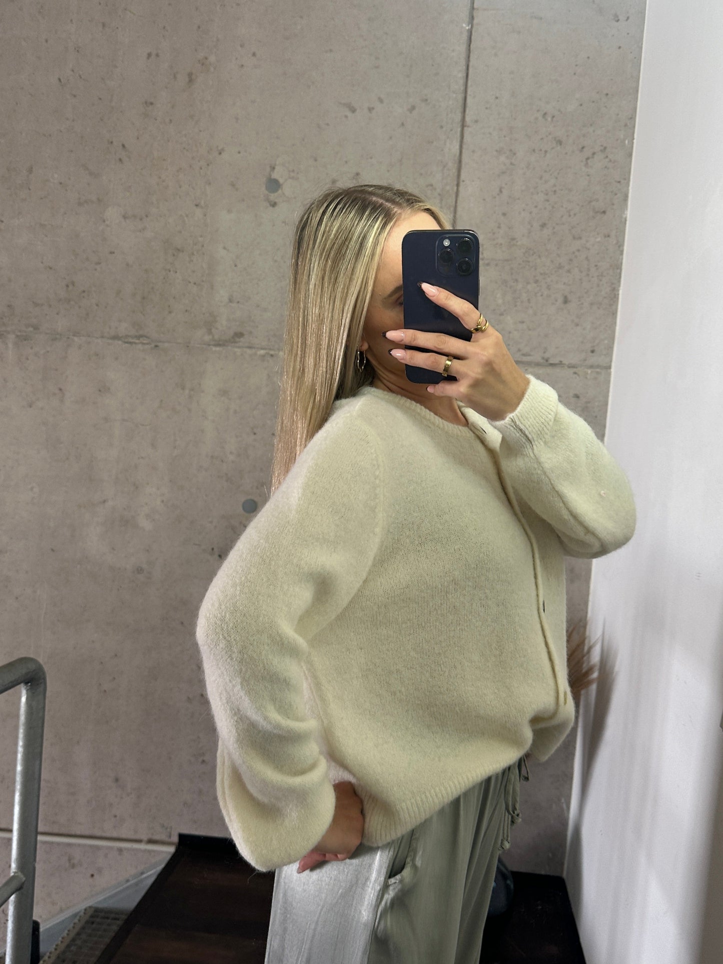 Alpaka Cardigan Wollweiß