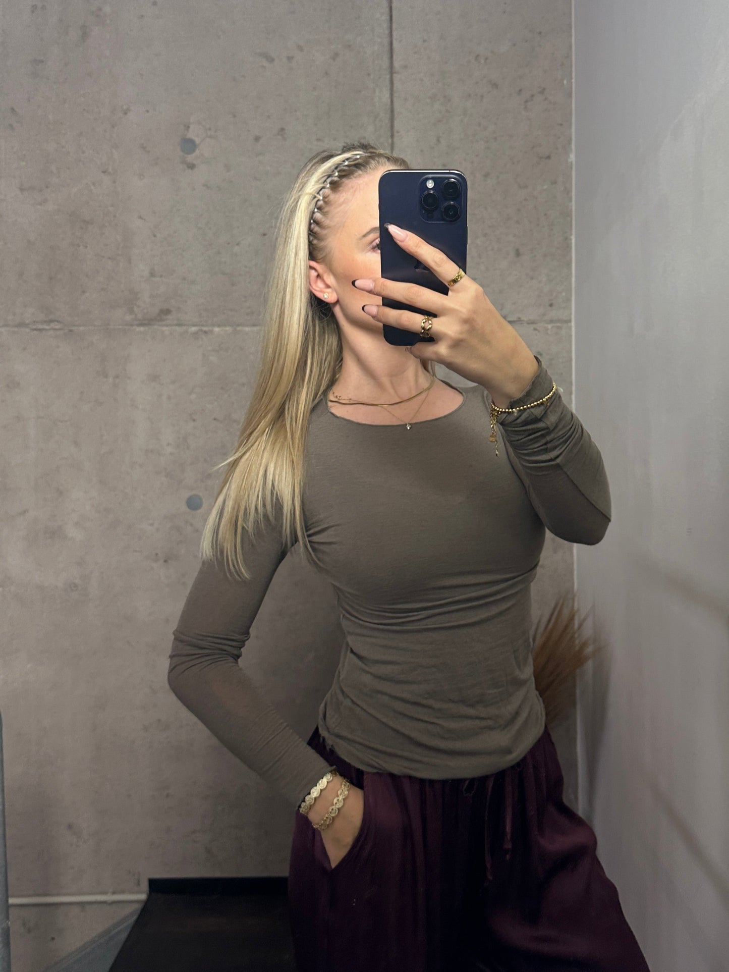 LONGSLEEVE CASHMERE LIGHT VERSCH. FARBEN