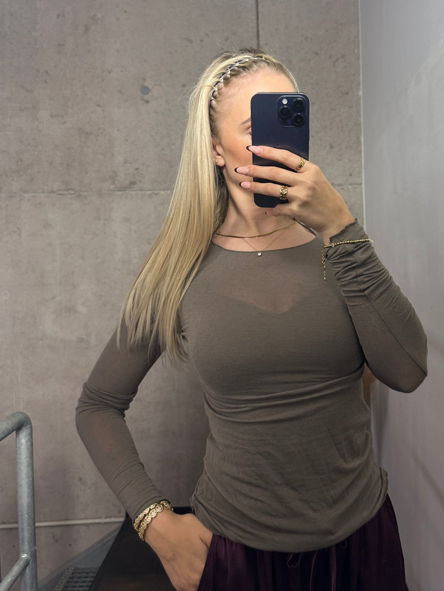 LONGSLEEVE CASHMERE LIGHT VERSCH. FARBEN