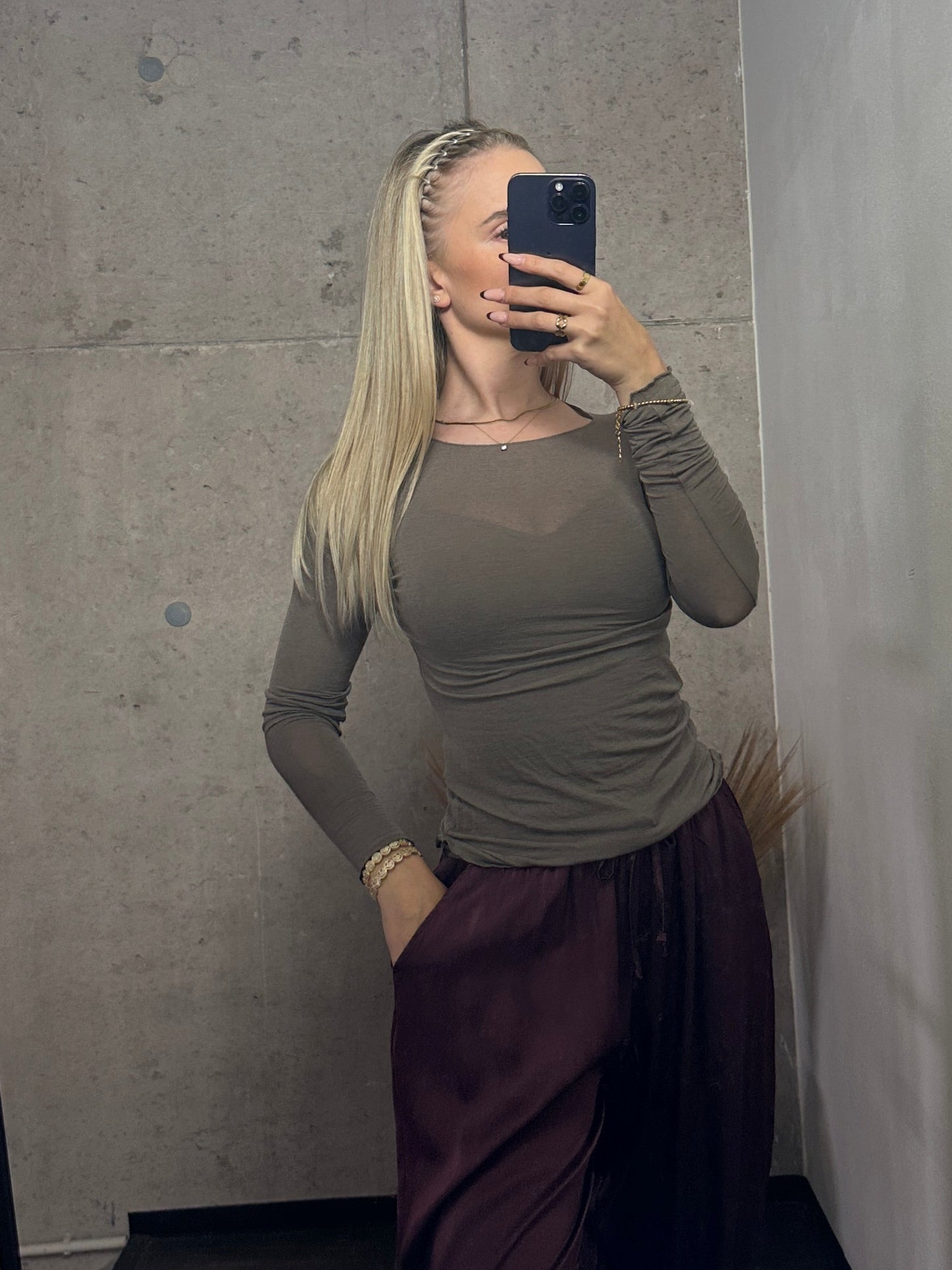 LONGSLEEVE CASHMERE LIGHT VERSCH. FARBEN