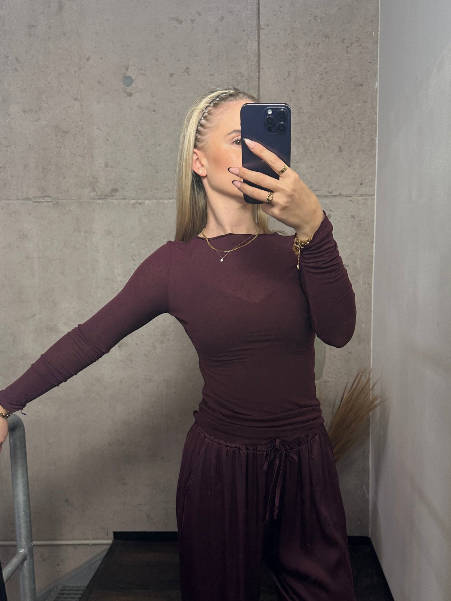 LONGSLEEVE CASHMERE LIGHT VERSCH. FARBEN