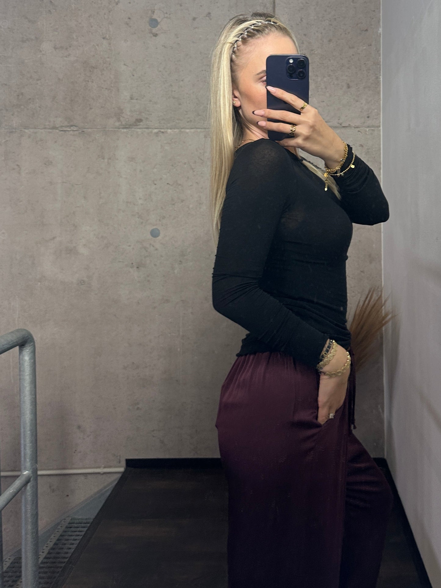LONGSLEEVE CASHMERE LIGHT VERSCH. FARBEN