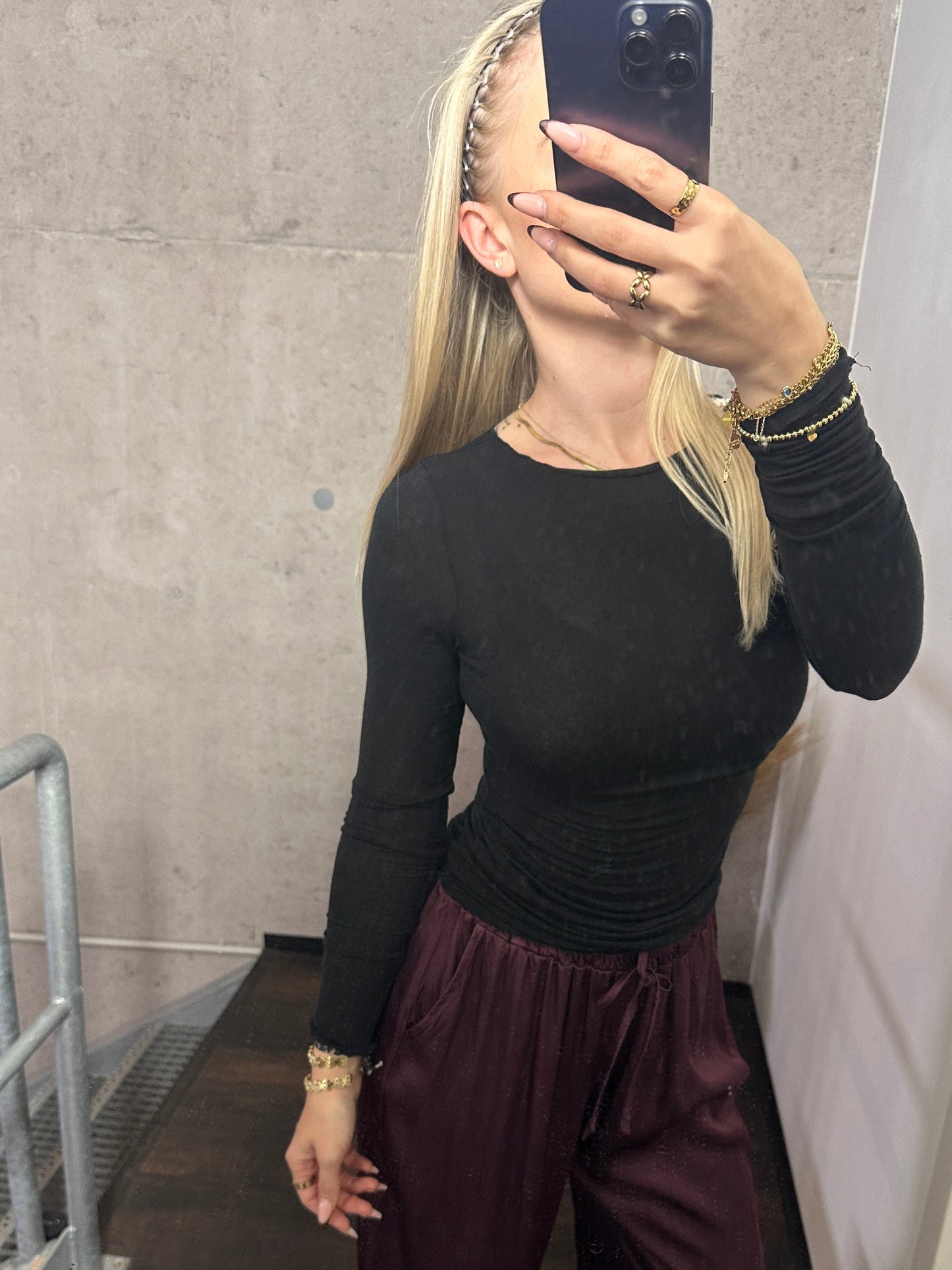 LONGSLEEVE CASHMERE LIGHT VERSCH. FARBEN