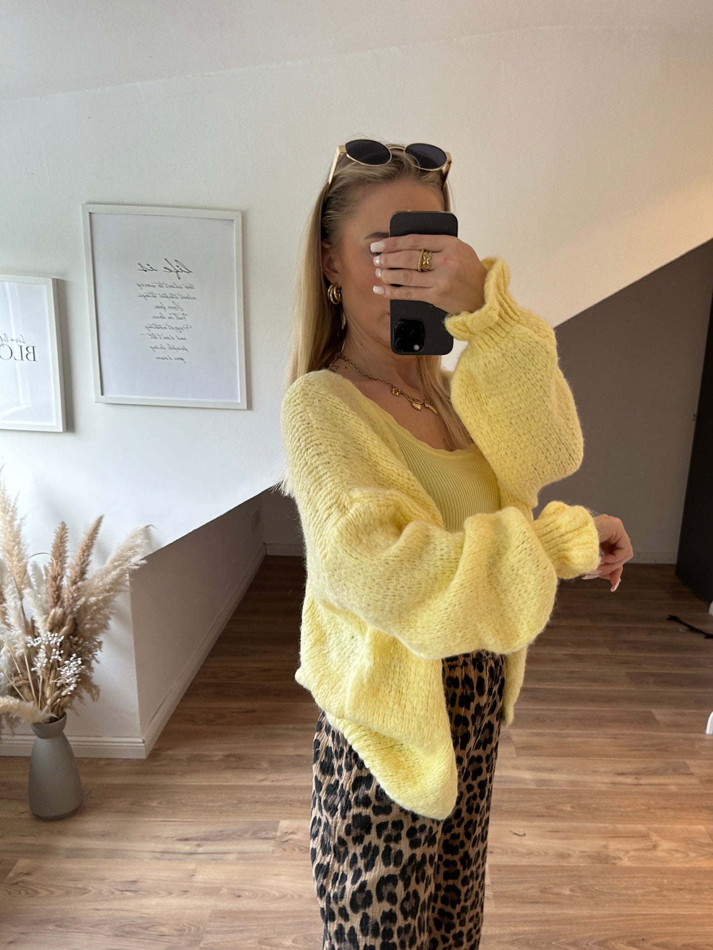 Cardigan "Rüschi" Gelb