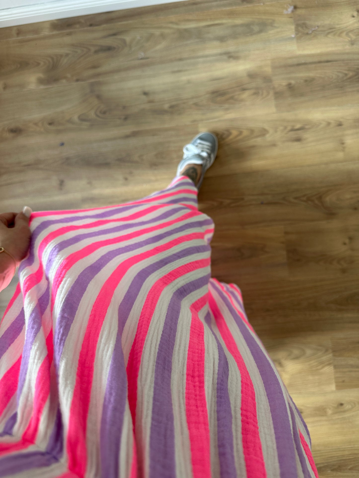 Musselin Kleid "Streifi" Pink Lila Kurze Ärmel