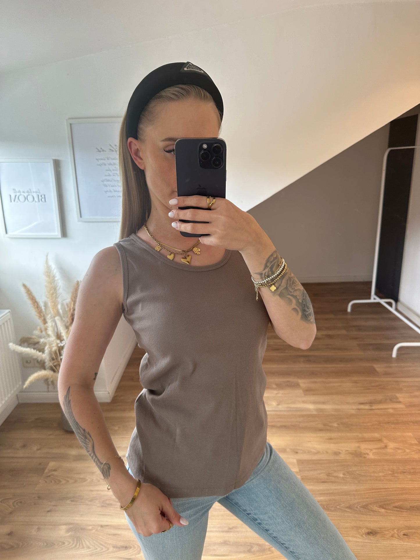 Top gerippt Taupe