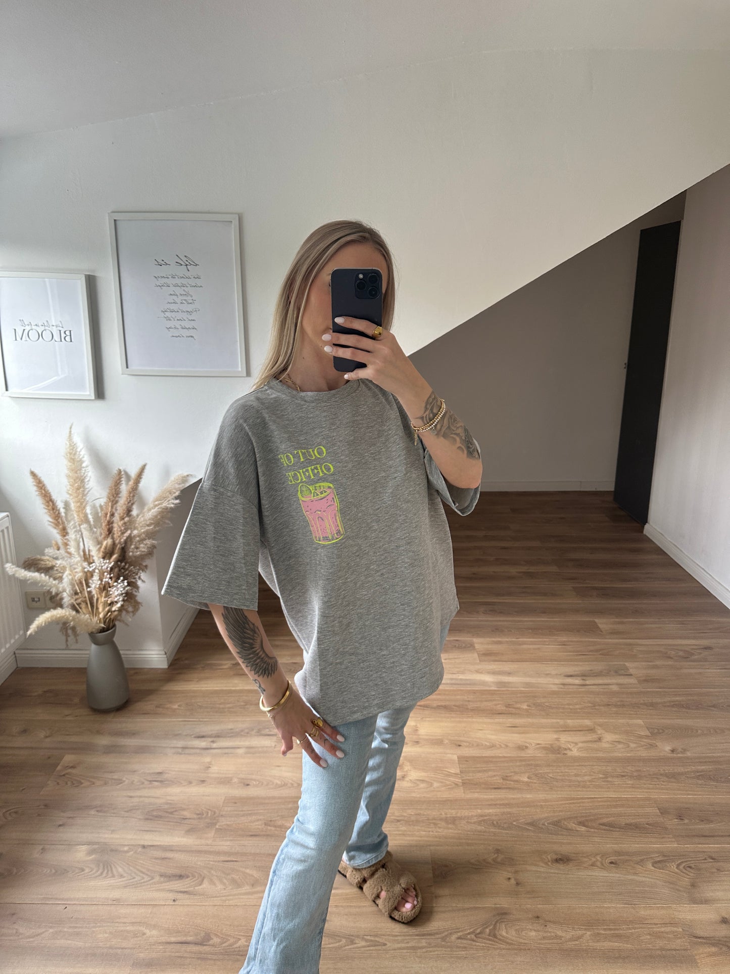 Out Of Office Shirt Grau