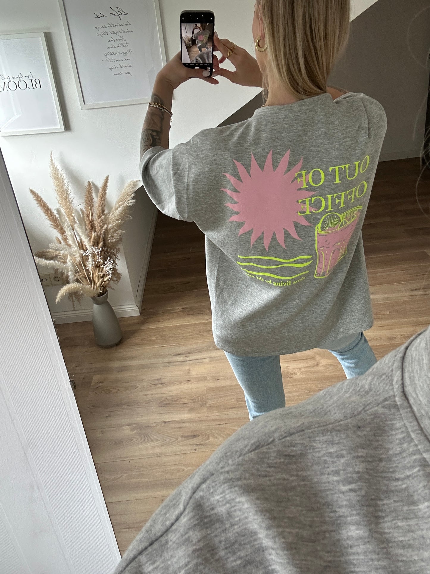 Out Of Office Shirt Grau