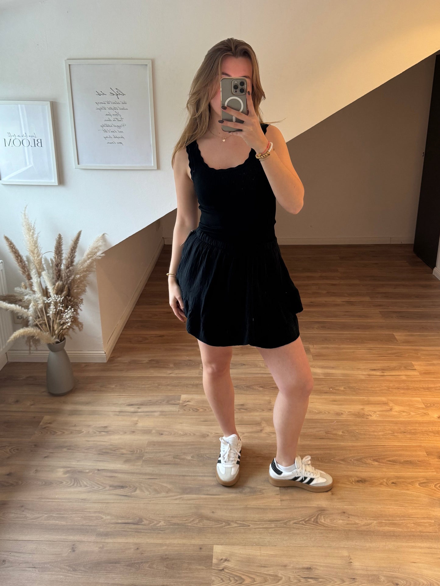 Musselin Hosenrock "Heidi" Schwarz