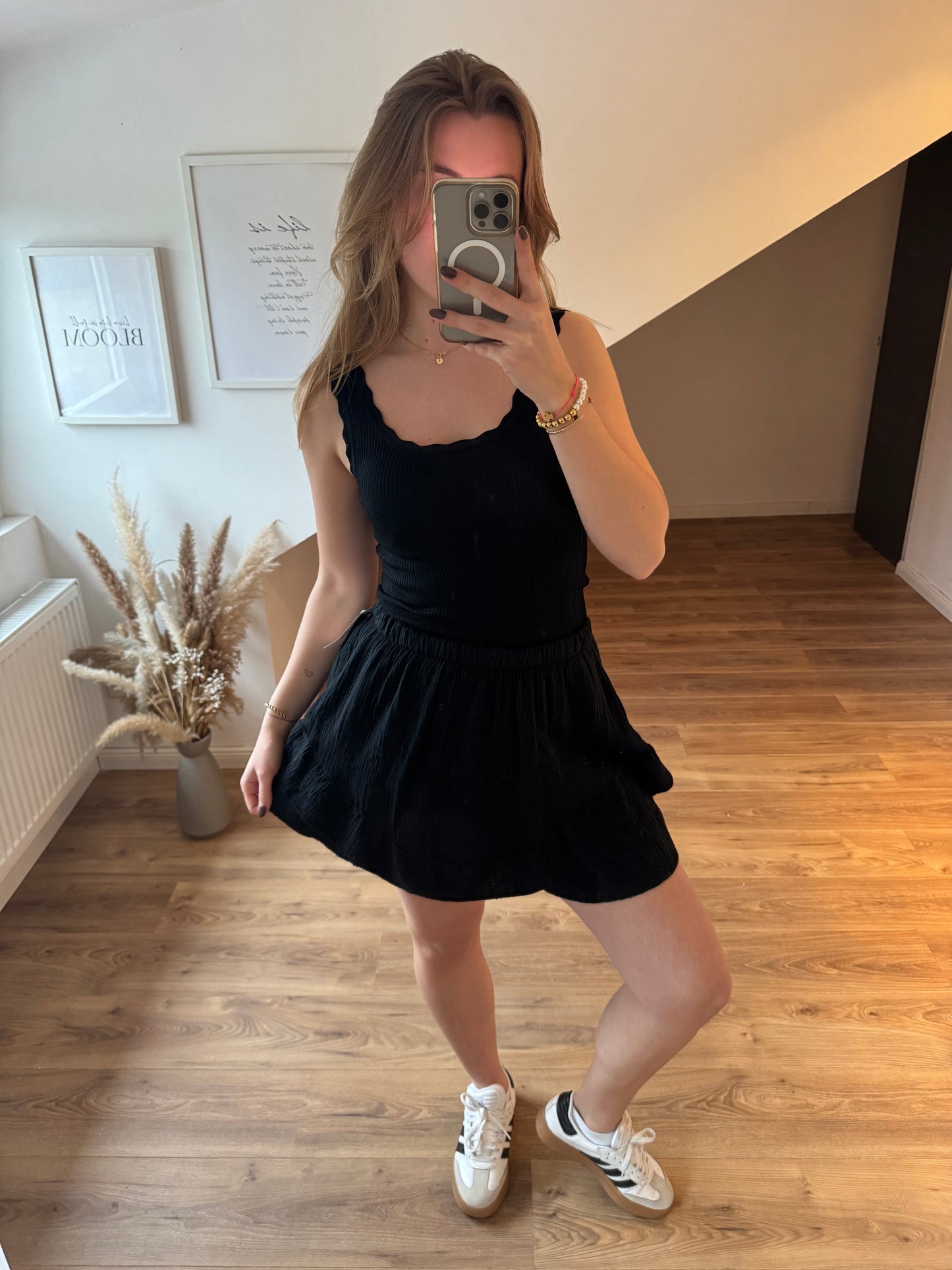 Musselin Hosenrock "Heidi" Schwarz