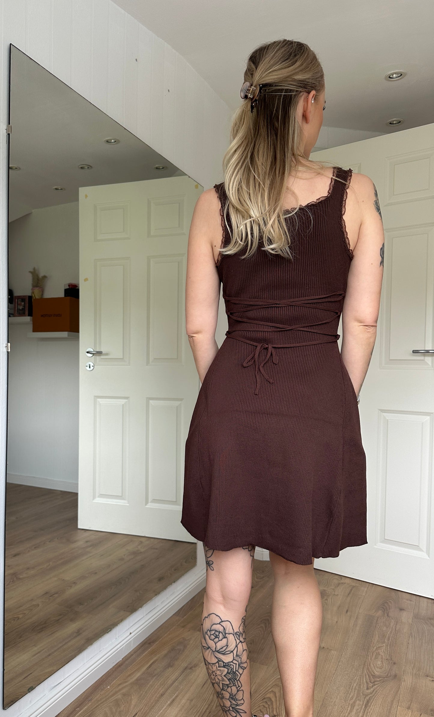 Kleidchen Schleifi Braun