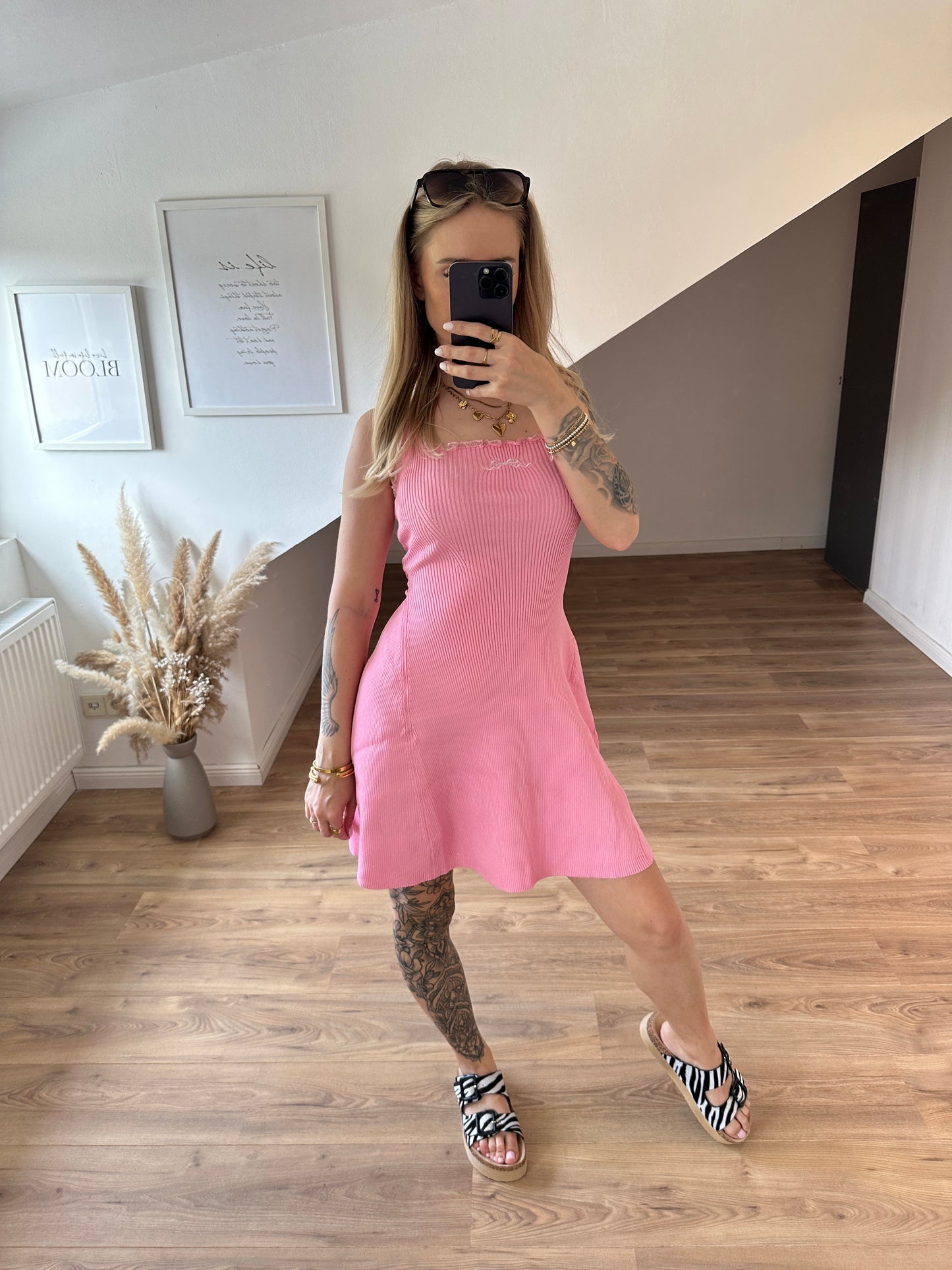 Kleidchen Schleifi Braun