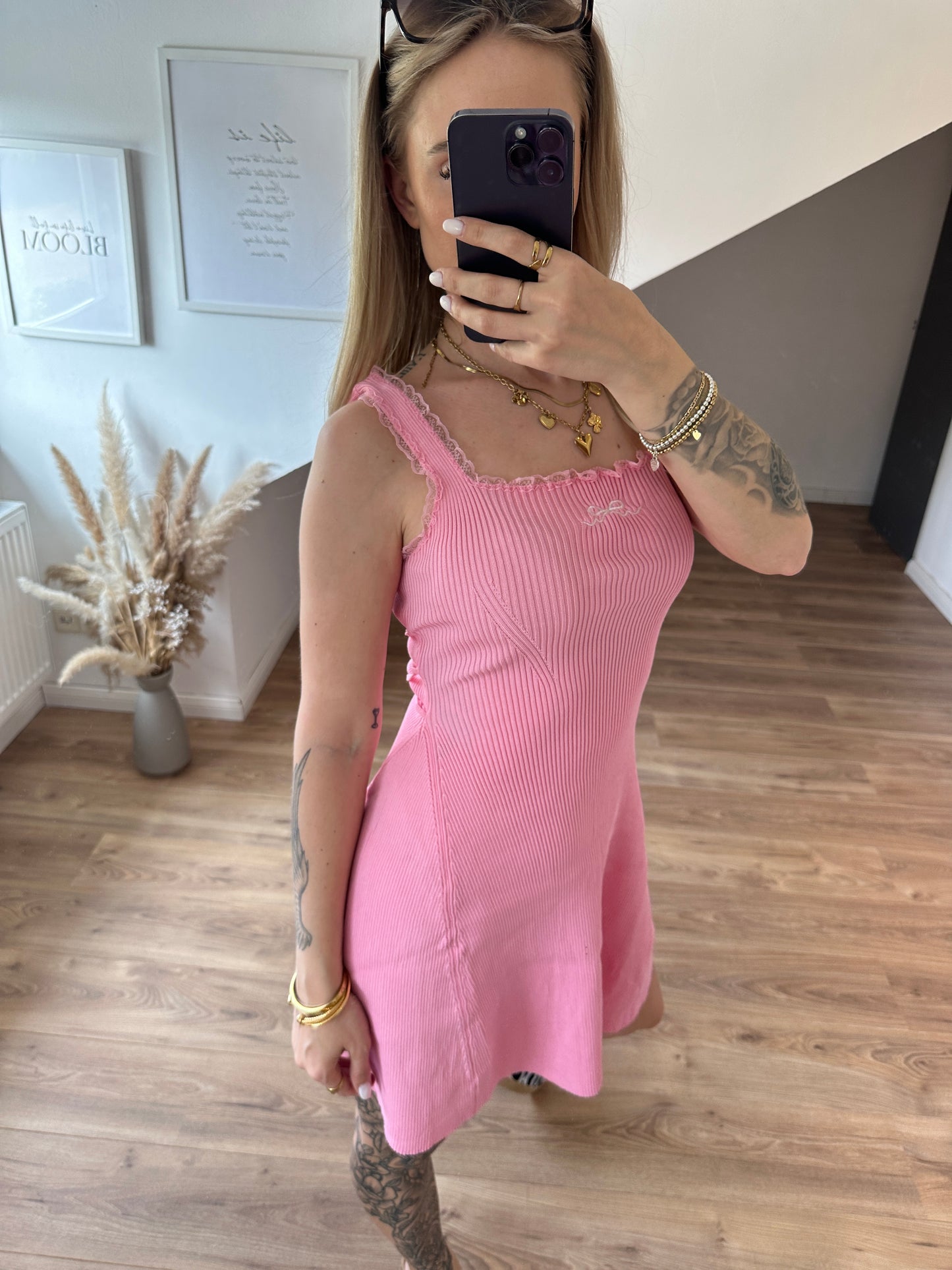 Kleidchen Schleifi Braun