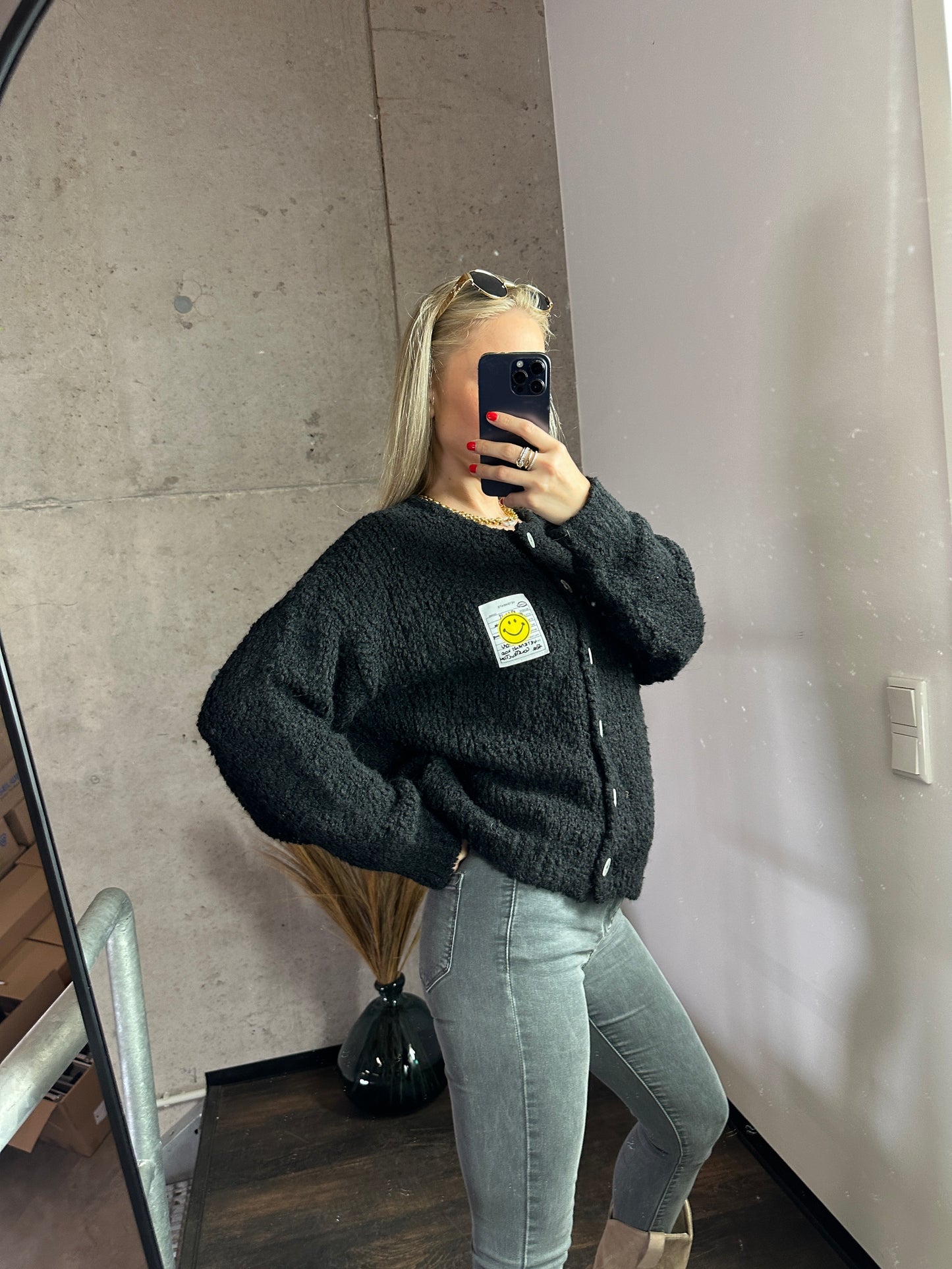 Smiley Cardigan Schwarz