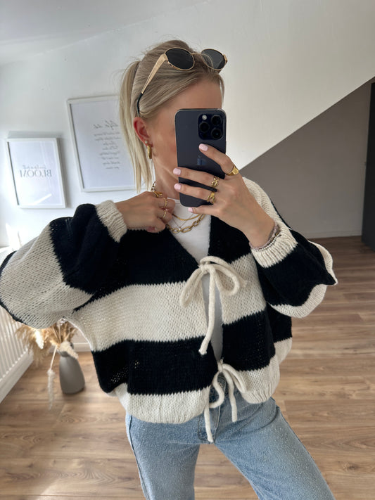 Knoten Cardigan "Leni" Streifi Schwarz Weiss