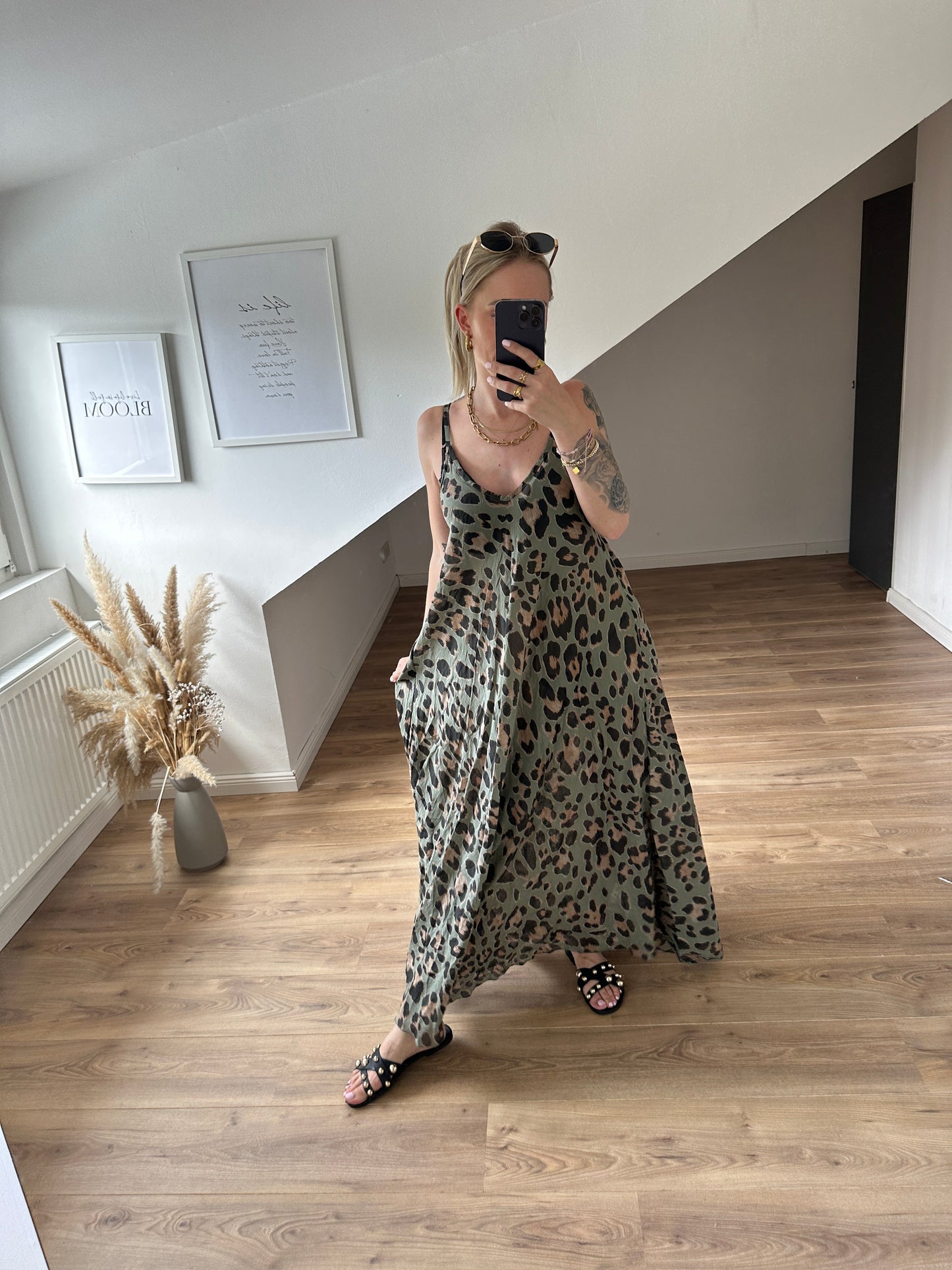 Leo Kleid ”Slow-Summer“Khaki