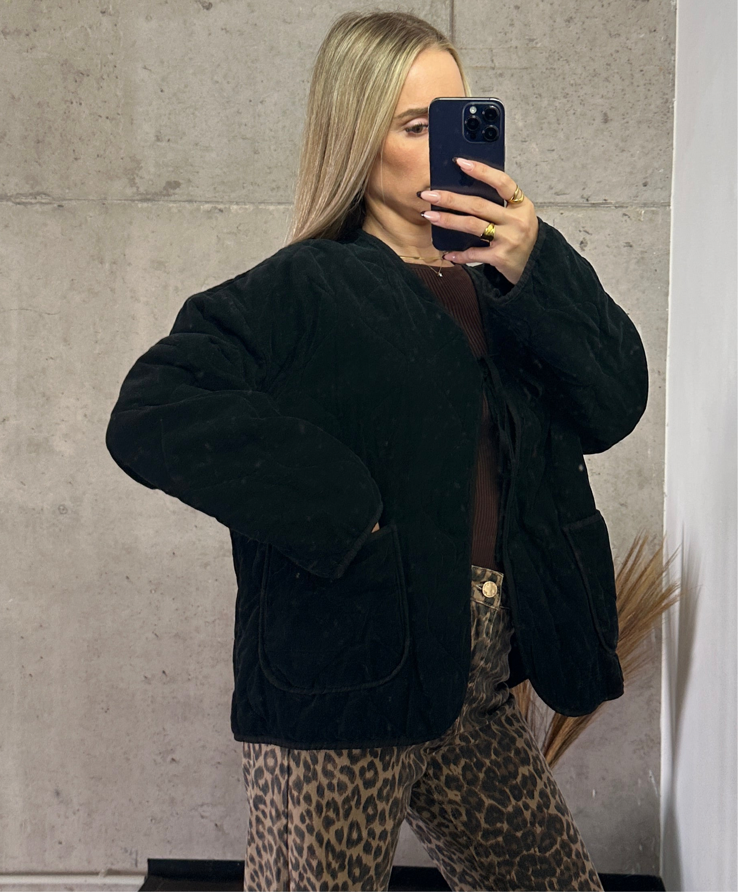 Cord Jacke Schwarz