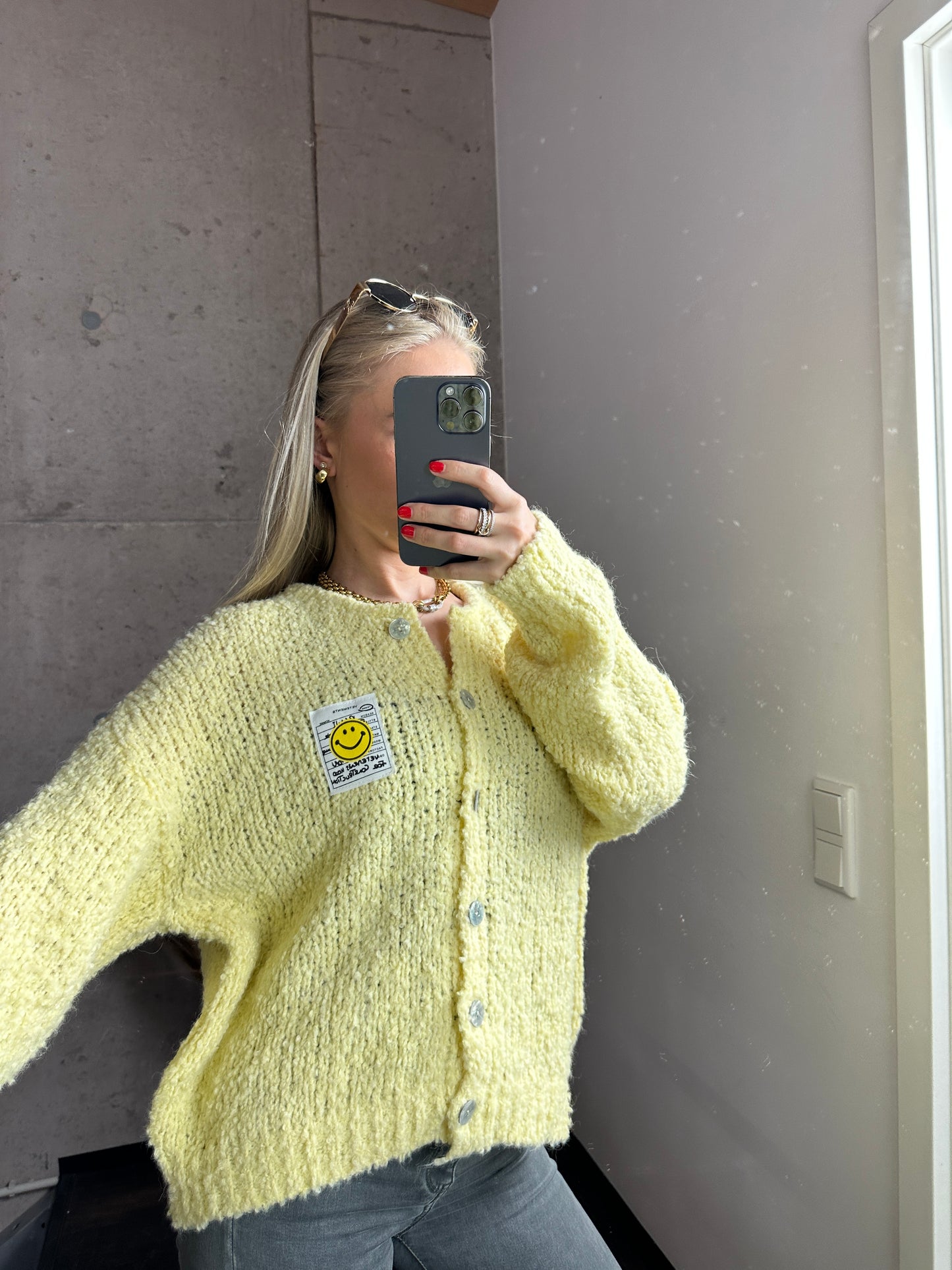 Smiley Cardigan Gelb