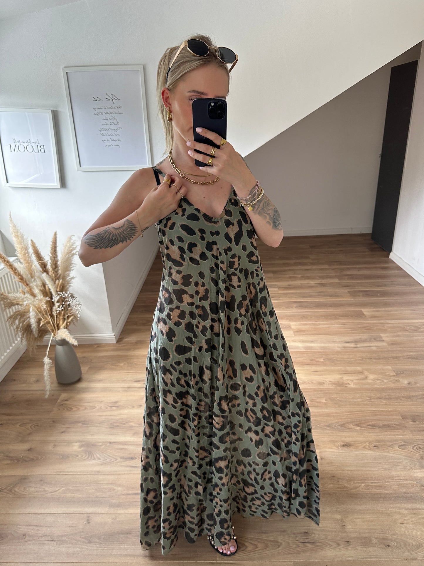 Leo Kleid ”Slow-Summer“Khaki