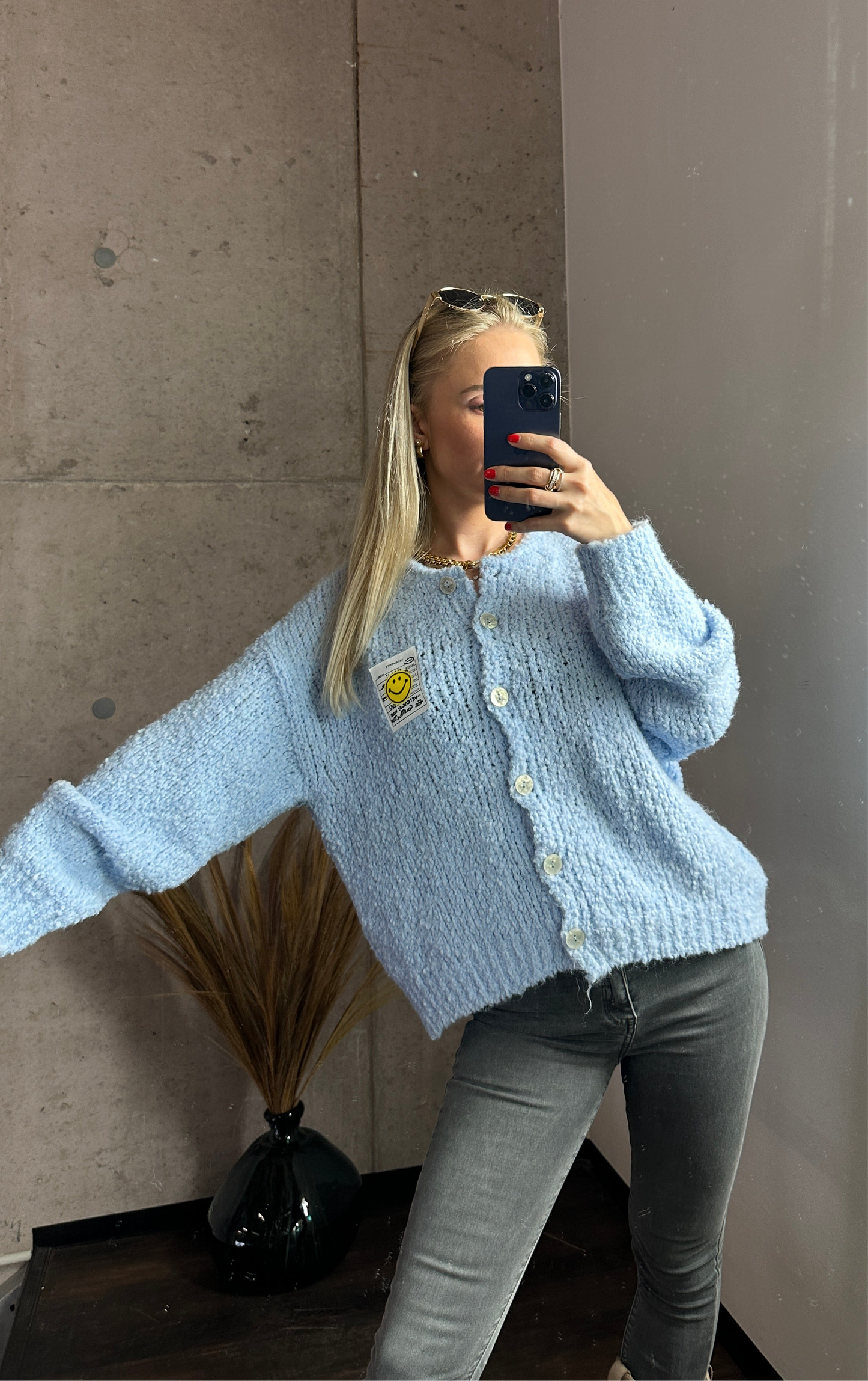 Smiley Cardigan Hellblau