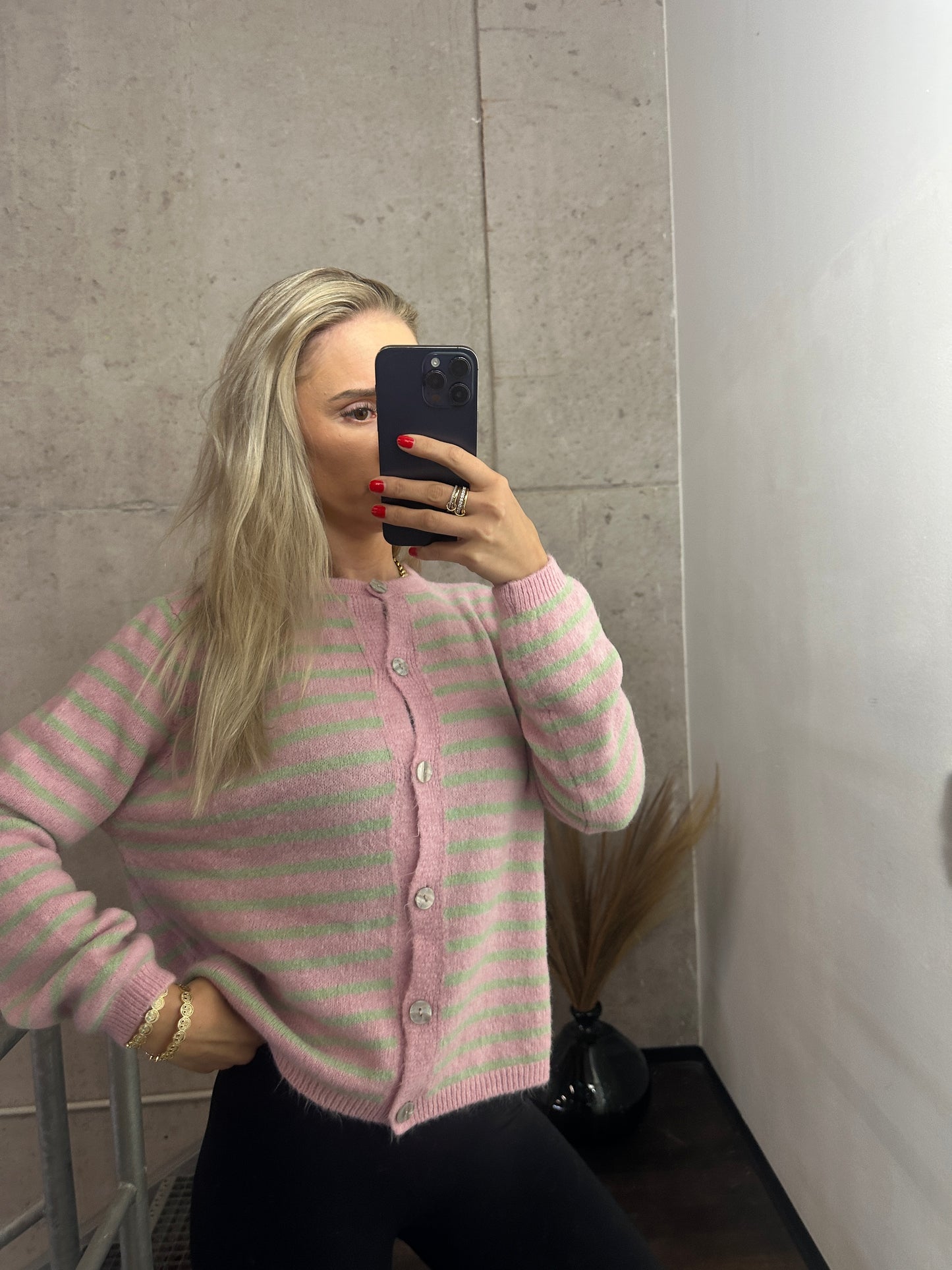 Cardigan Knöpfi Rundhals Rosa Mint