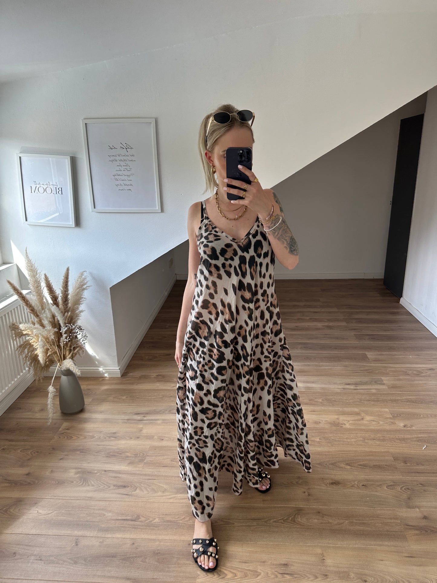 Leo Kleid ”Slow-Summer“Beige