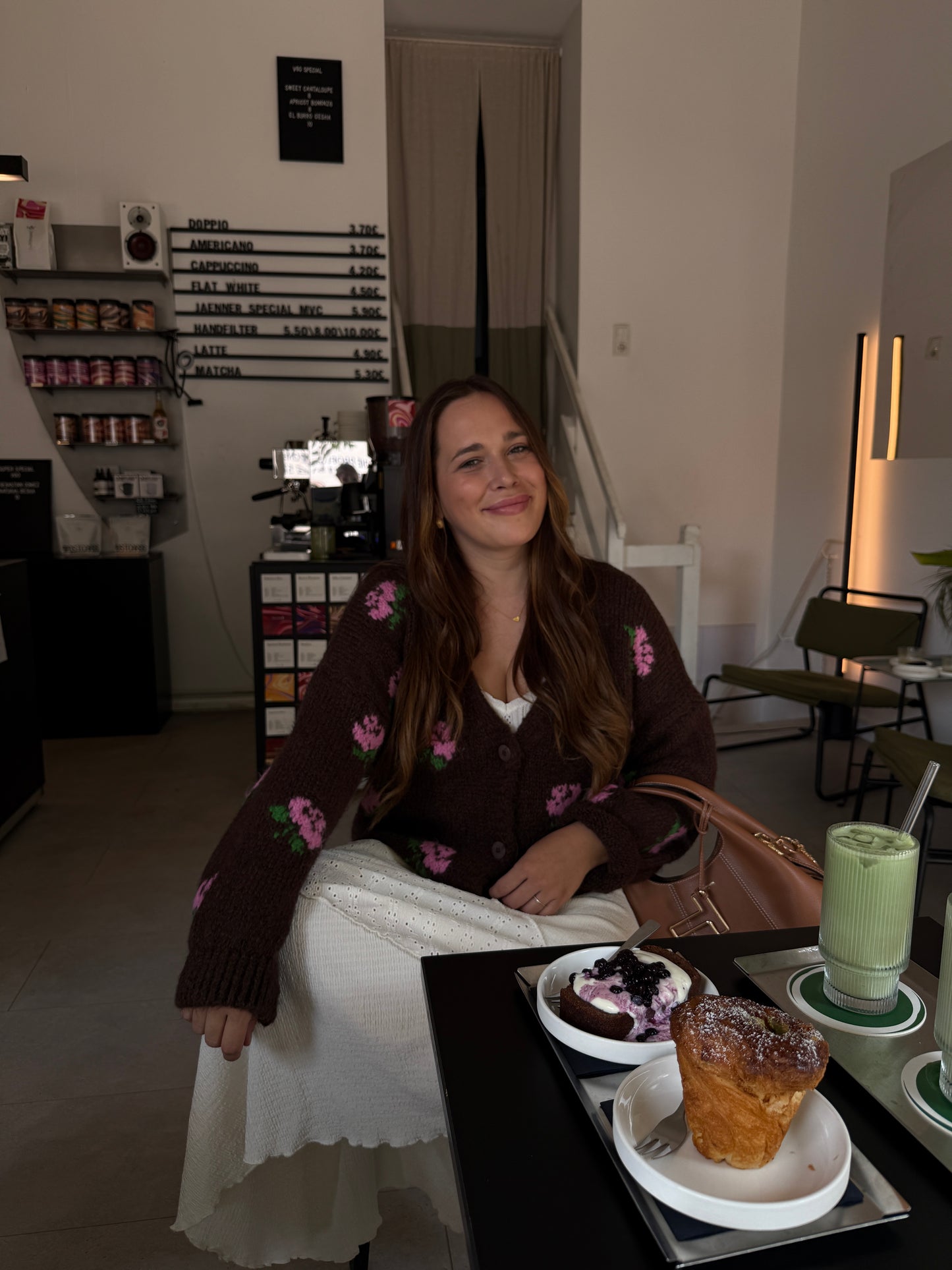 Cardigan Blumi Braun Rosa