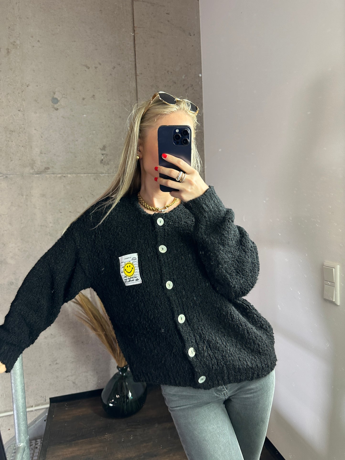 Smiley Cardigan Schwarz