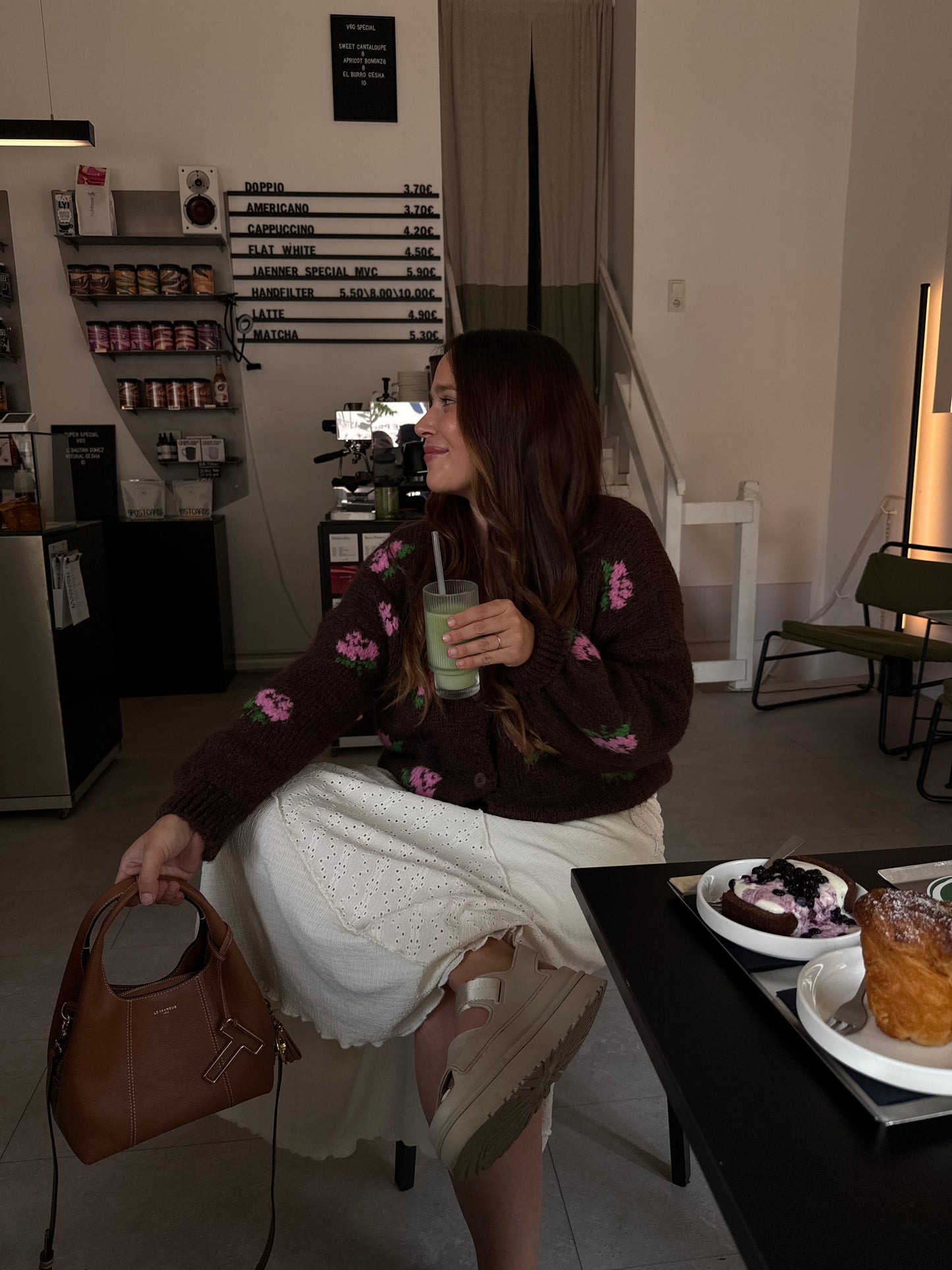 Cardigan Blumi Braun Rosa