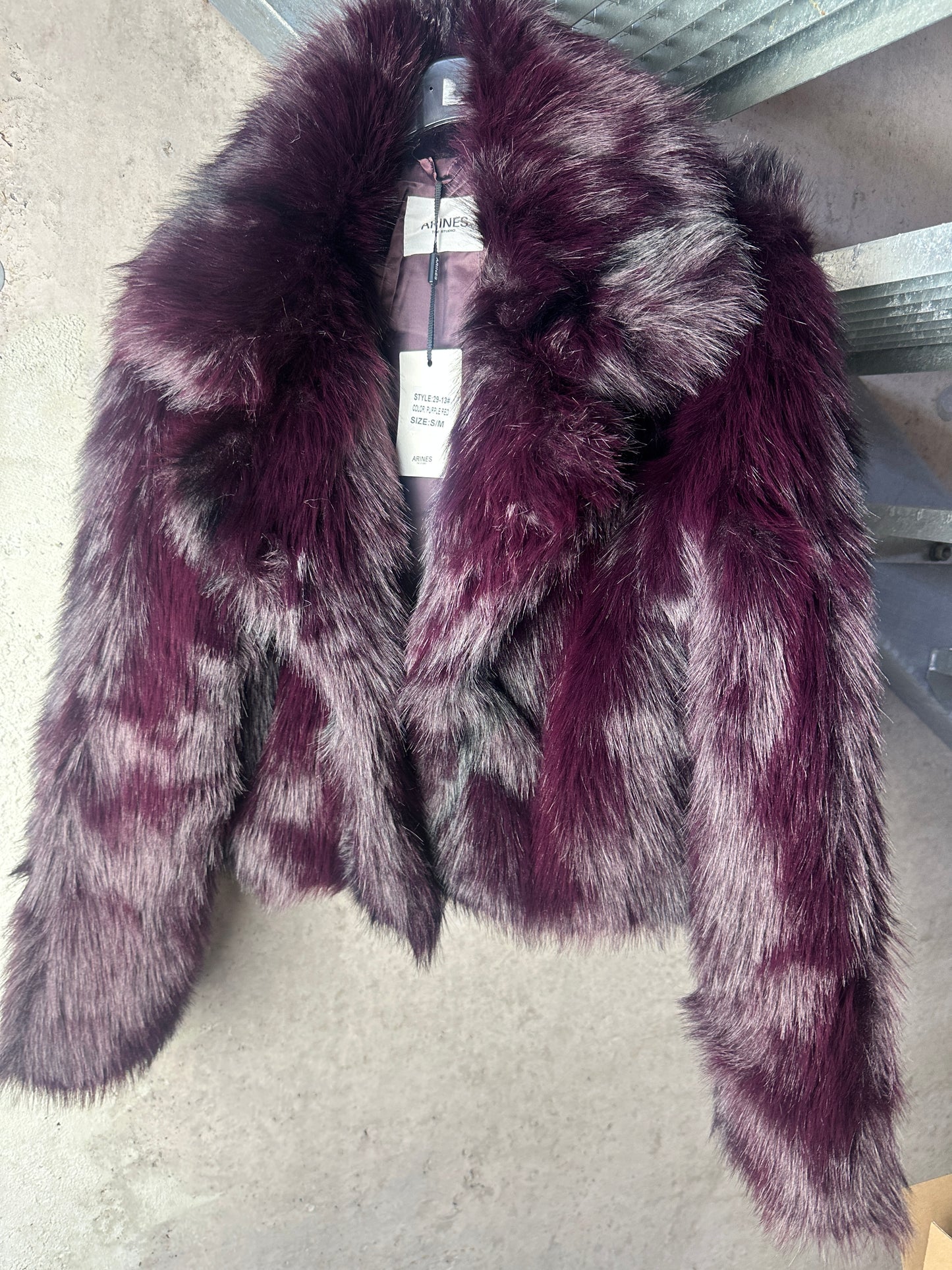 Kunstfell Jacke Bordeauxrot