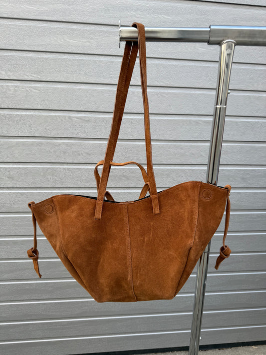 Tasche „Bisie“ Wildleder Braun