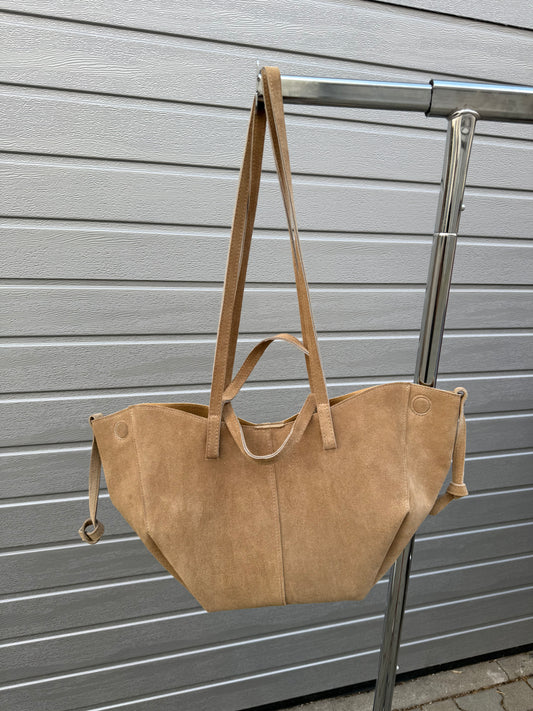 Tasche „Bisie“ Wildleder Beige