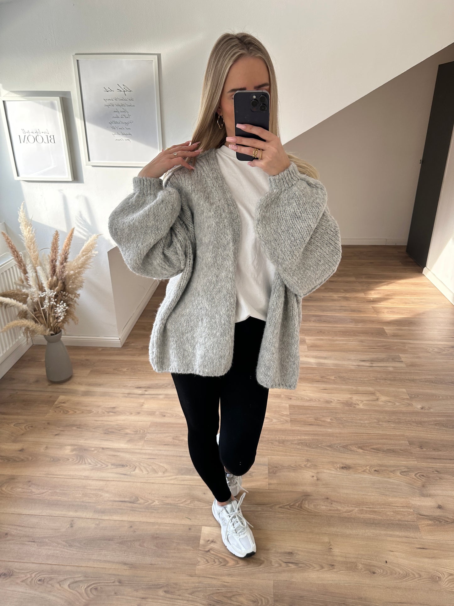 Cardigan "Nala" Hellgrau