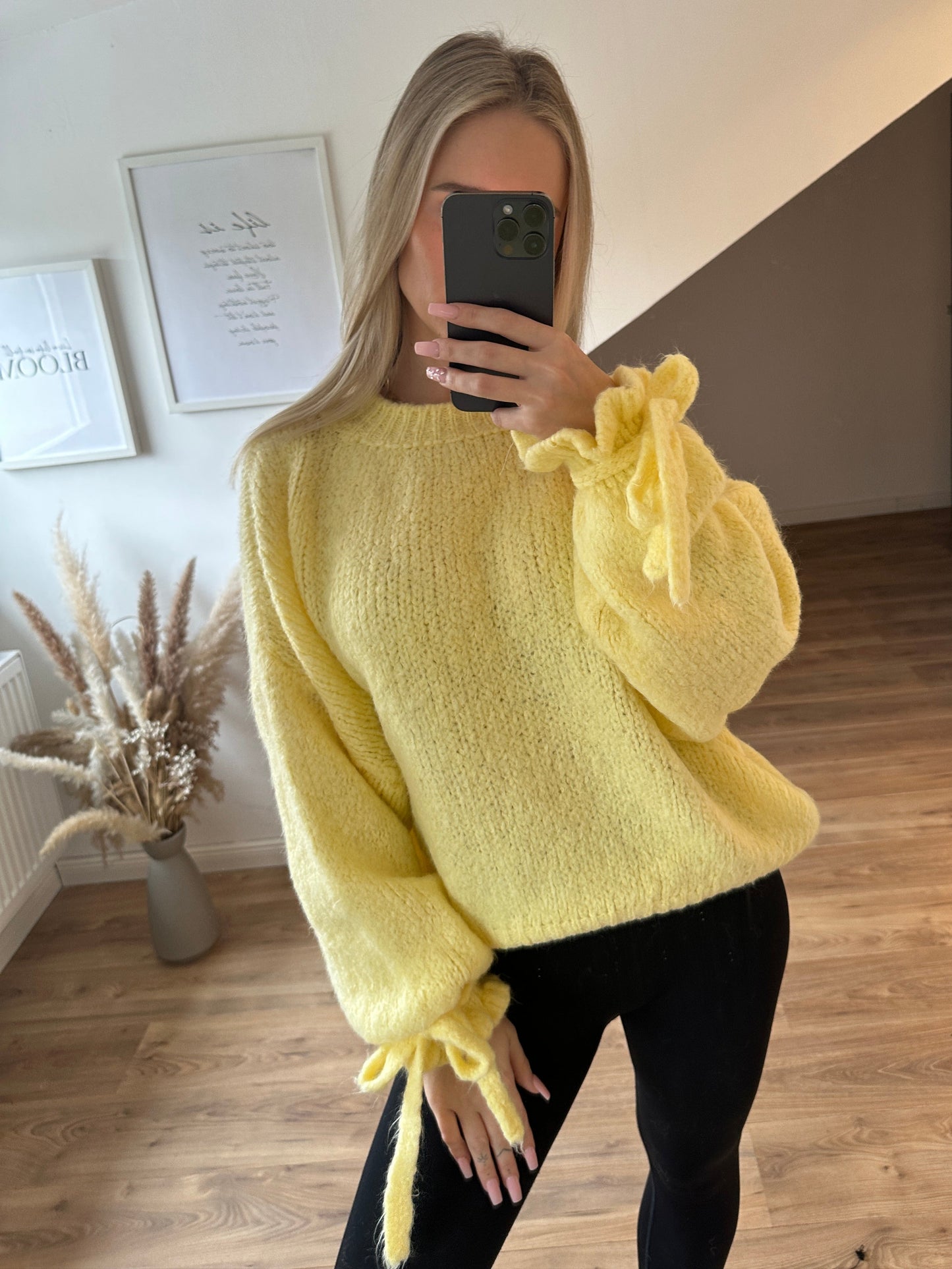 Rüschenpullover "Molly" Gelb
