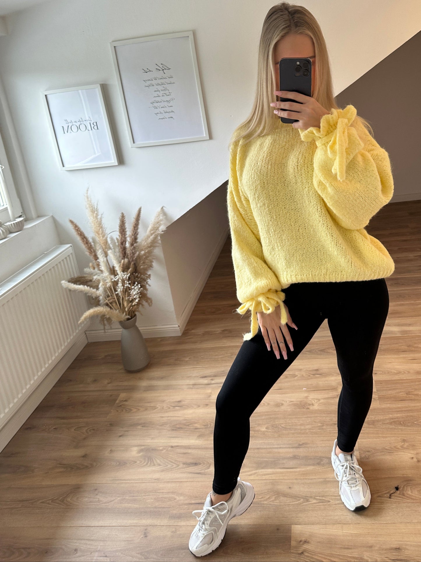 Rüschenpullover "Molly" Gelb