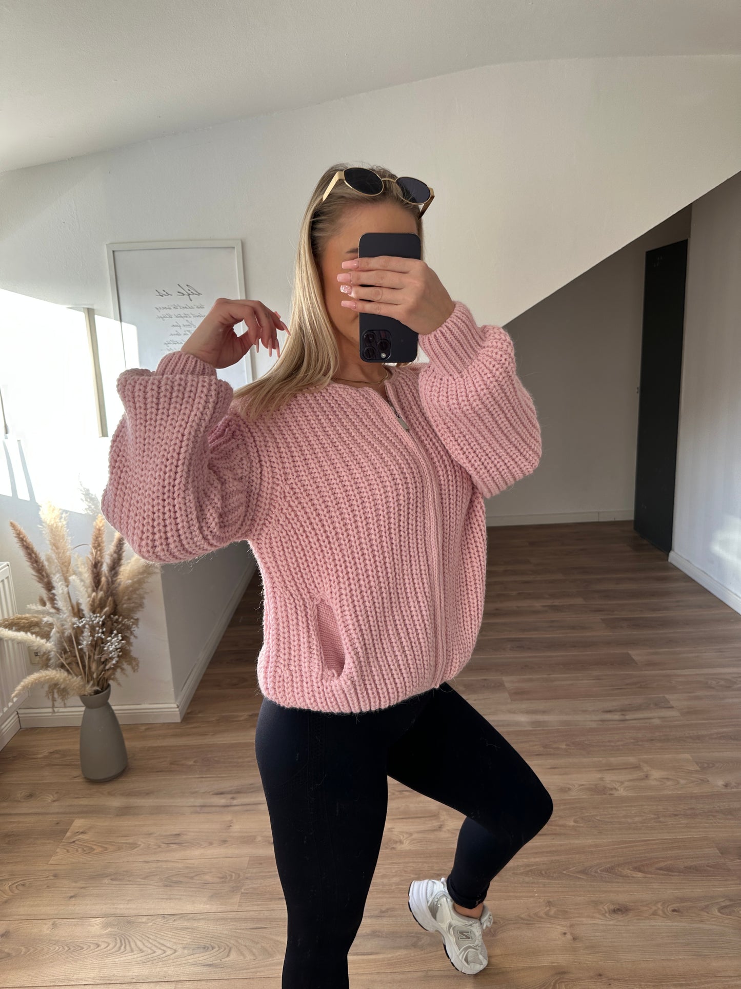 Strickjacke "Vanni" Beige mit Reißverschluss