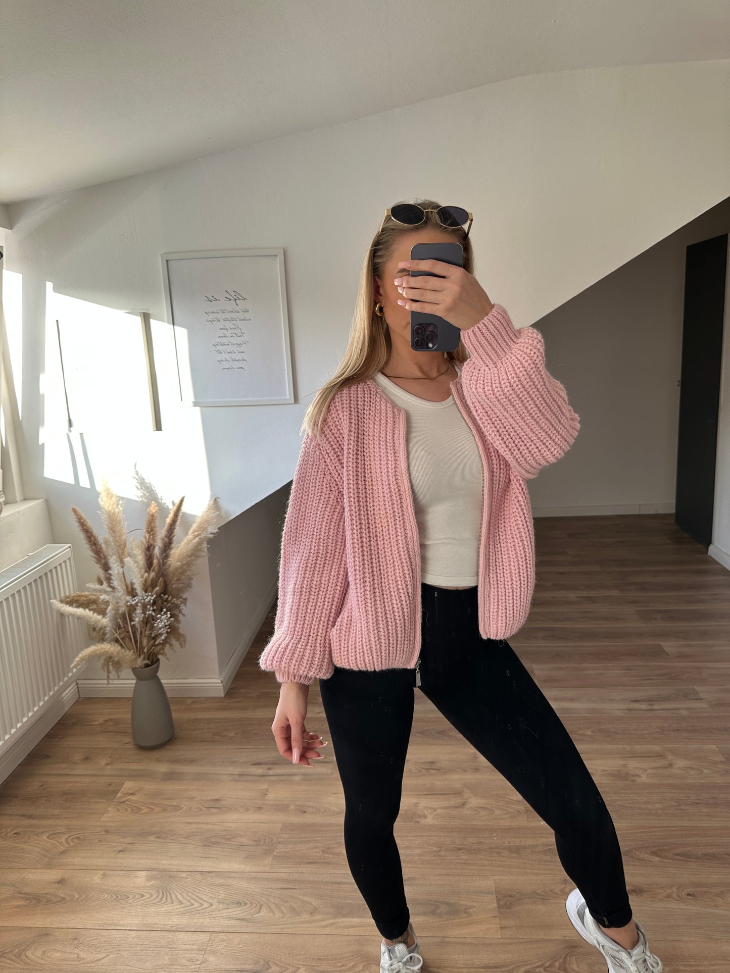 Strickjacke "Vanni" Beige mit Reißverschluss