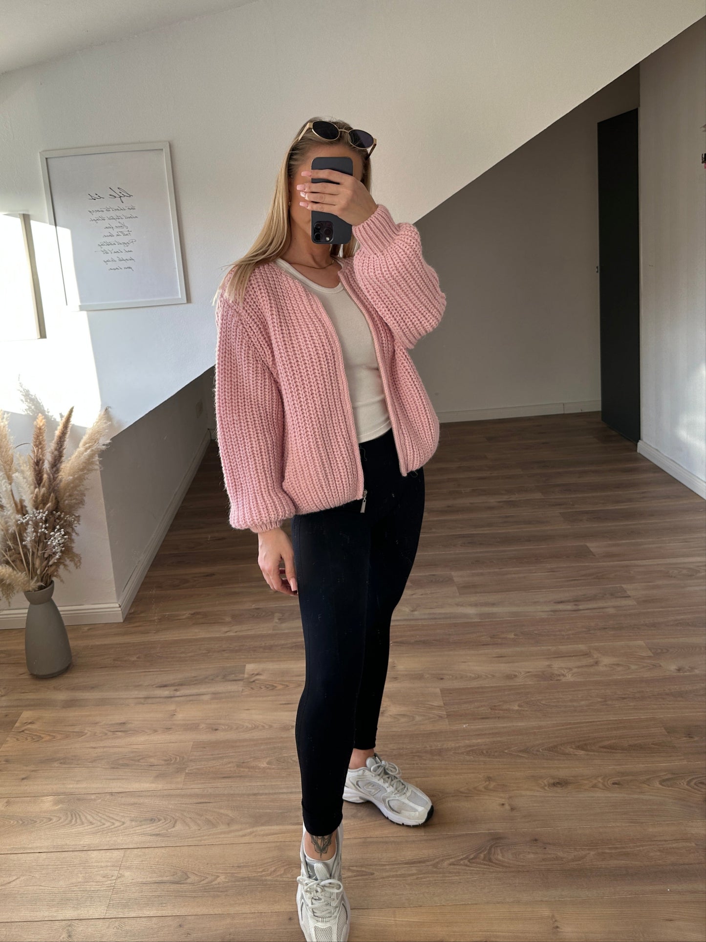 Strickjacke "Vanni" Beige mit Reißverschluss