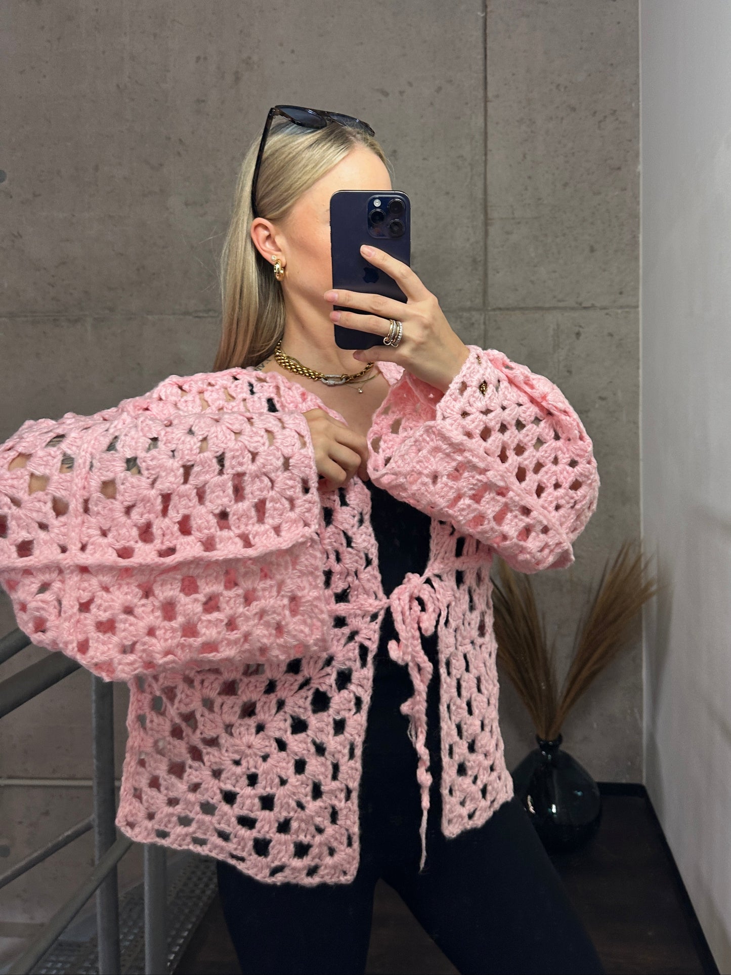 Cardigan „Strickträume“ – Handmade-Look zum Verlieben Rosa