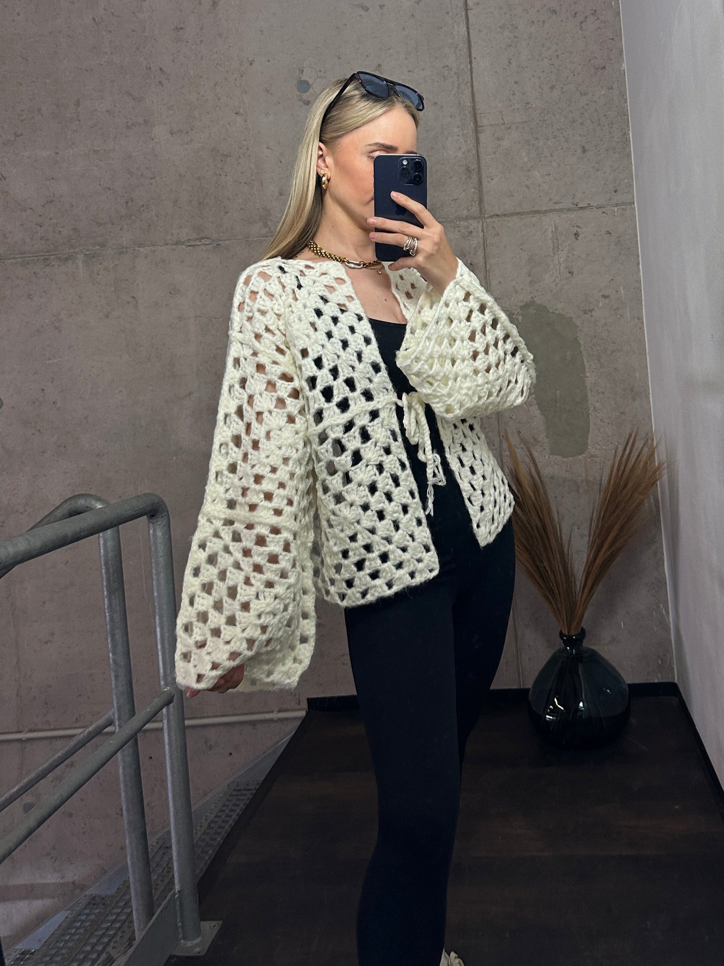 Cardigan „Strickträume“ – Handmade-Look zum Verlieben Creme