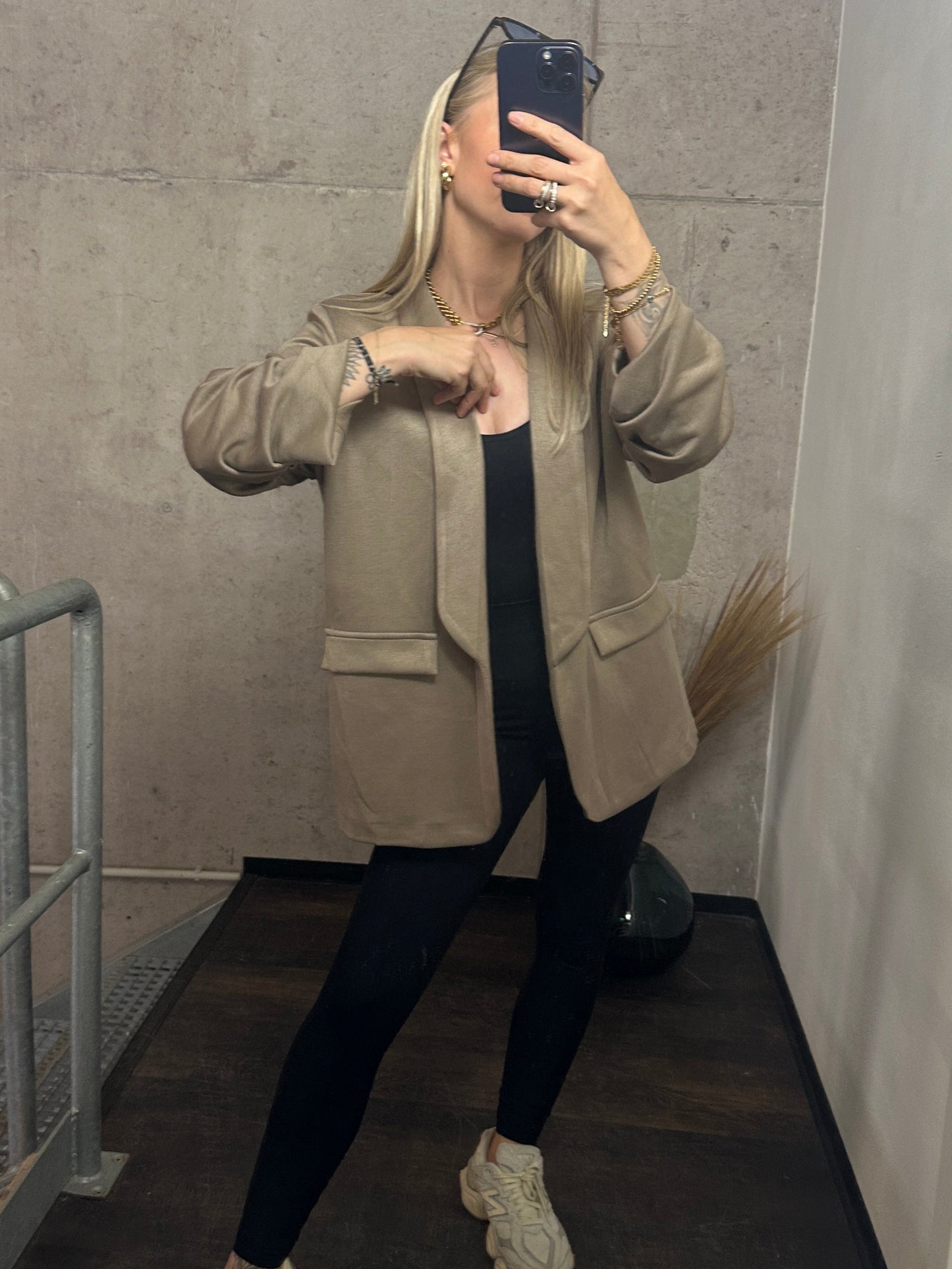 Blazer"Inga" Taupe Sweat Stoff