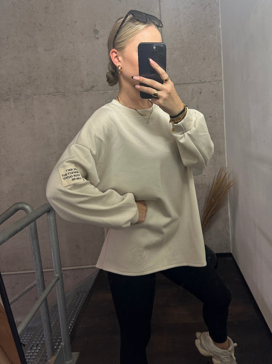 PULLOVER LIFE ISN´T PERFECT BUT YOUR OUTFIT CAN BE. Beige