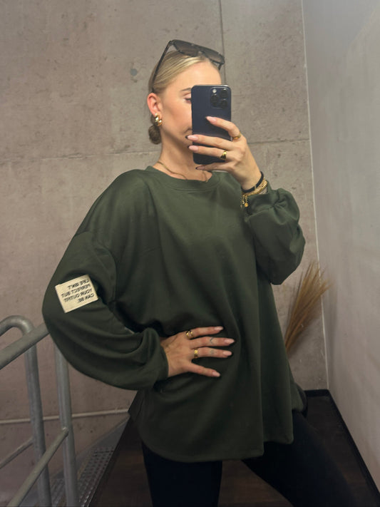 PULLOVER LIFE ISN´T PERFECT BUT YOUR OUTFIT CAN BE.Khaki