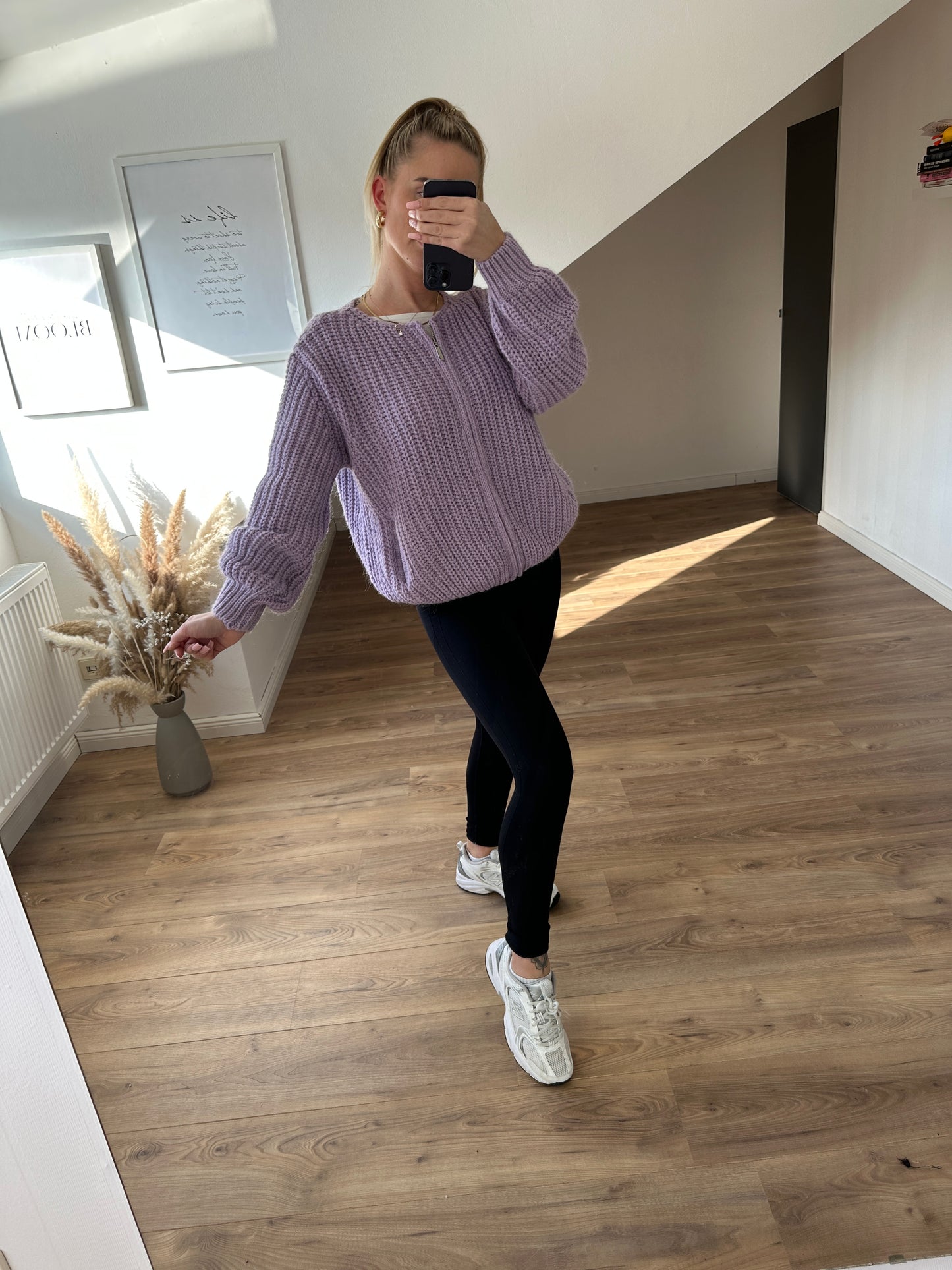 Strickjacke "Vanni" Beige mit Reißverschluss