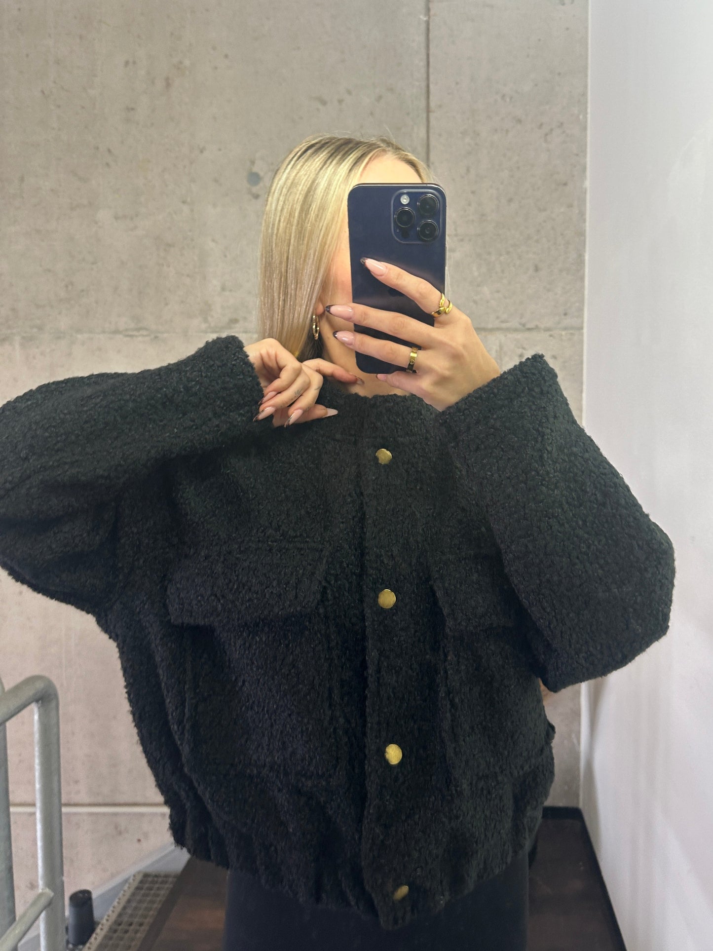 Teddy Jacke Schwarz