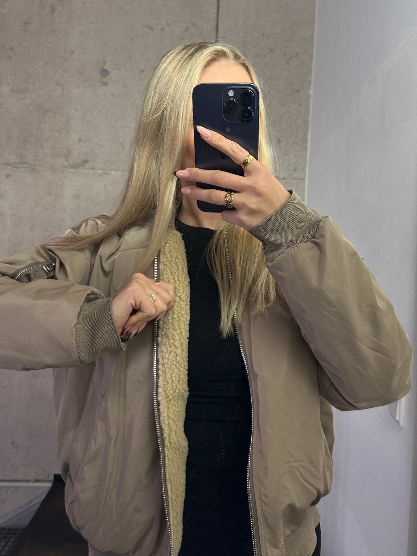 Bomberjacke mit Fell Taupe
